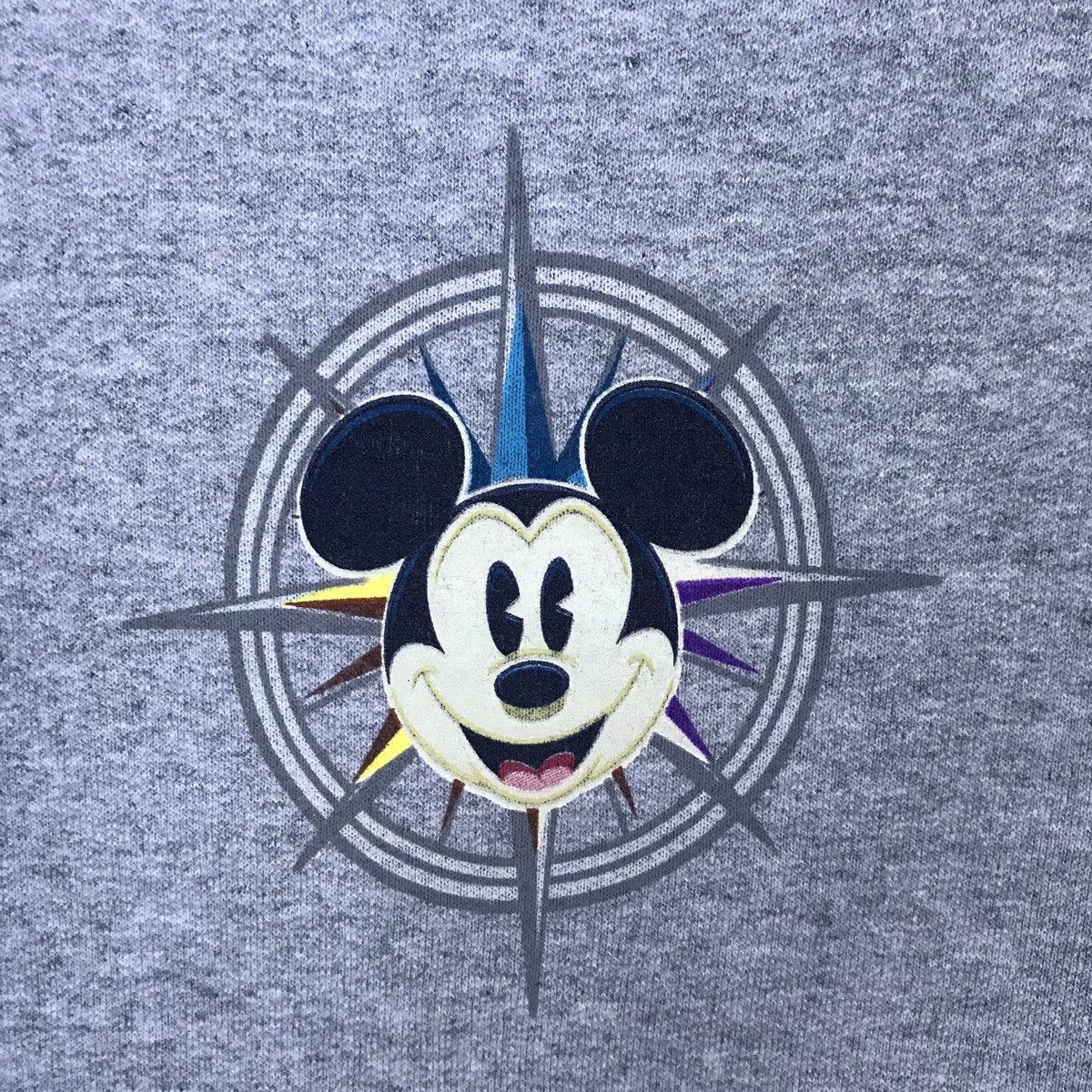 Disney Vintage Disney Pullover Jumper Sweatshirt Size US M / EU 48-50 / 2 - 8 Thumbnail
