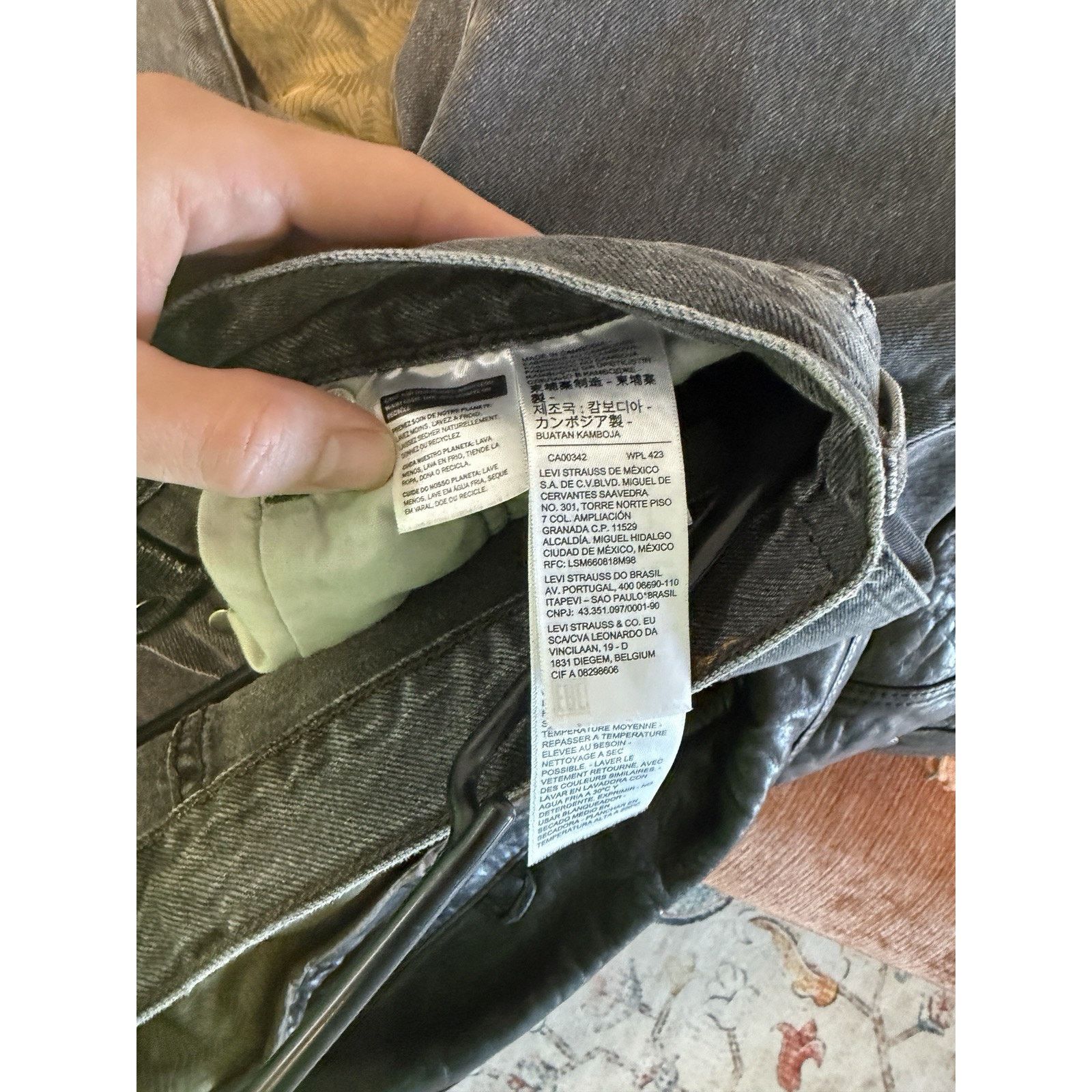Levi's Levi’s 501 Jeans Mens 29x26 Gray Denim Button Fly Raw Hem Size US 29 - 8 Thumbnail