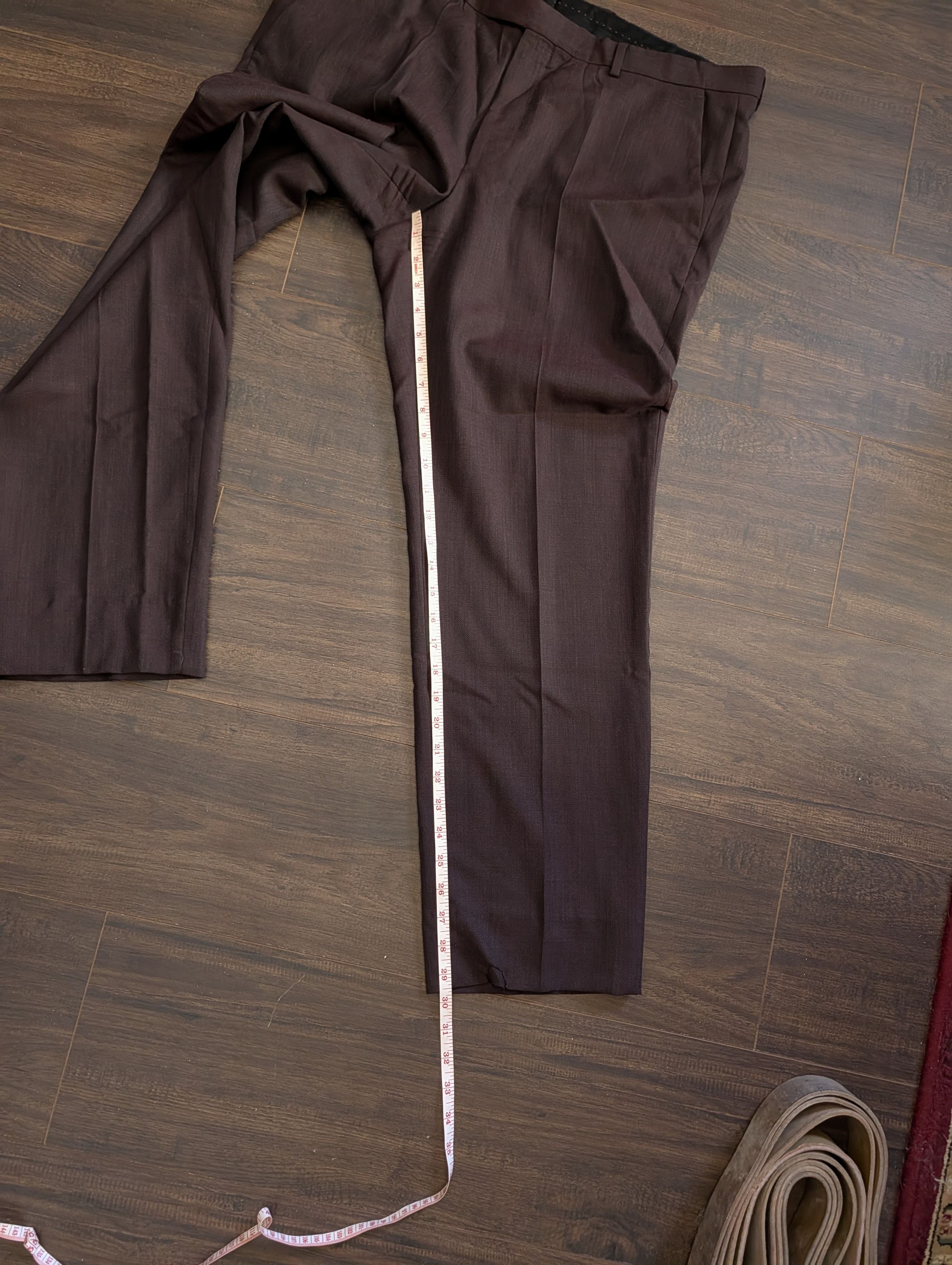 Hugo Boss Red/brown knit virgin wool pleated dress pants trousers Size US 36 / EU 52 - 14 Thumbnail