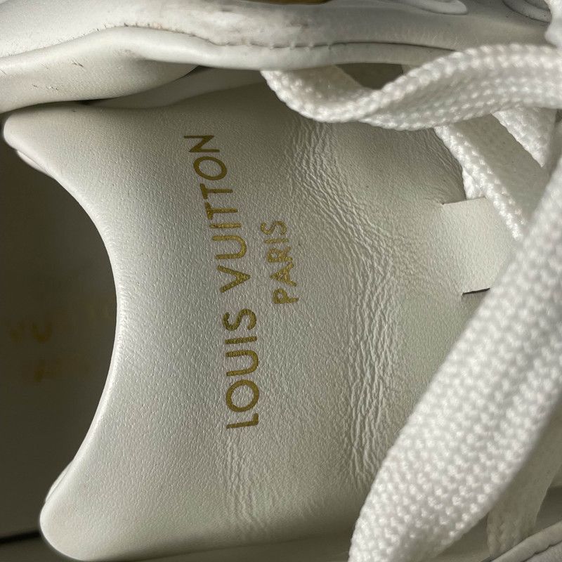 Louis Vuitton Louis Vuitton White Low-Top Fashion Sneakers -2505 Size US 8 / IT 38 - 7 Thumbnail