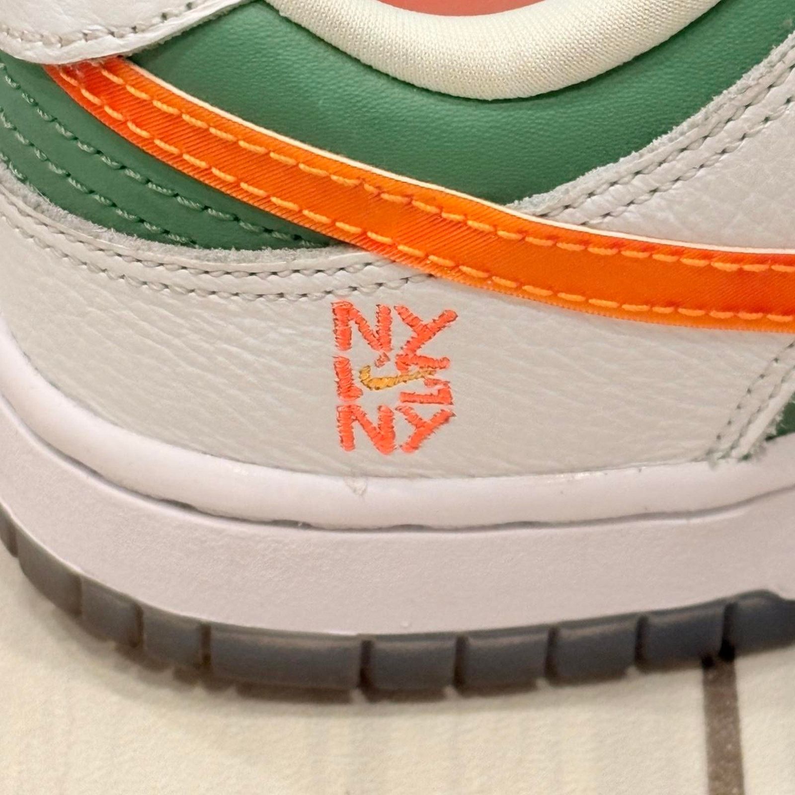 Nike Nike dunk low NY vs NY size 5 Used No box Size US 5 / EU 37 - 2 Thumbnail