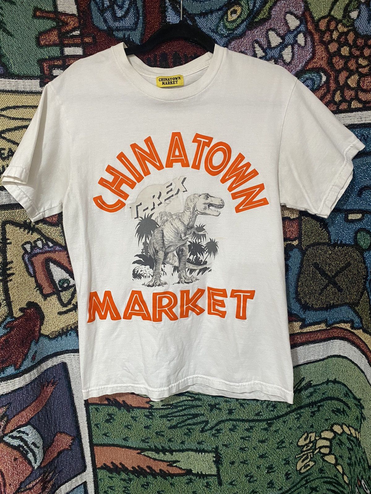 Market Chinatown UV T-Rex Size US M / EU 48-50 / 2 - 1 Thumbnail