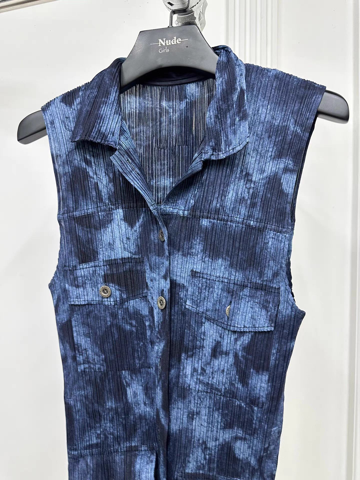 Issey Miyake Issey Miyake Tie-Dye Pleated Gilet Jacket K20 Size XXS / US 00 / IT 34 - 2 Thumbnail