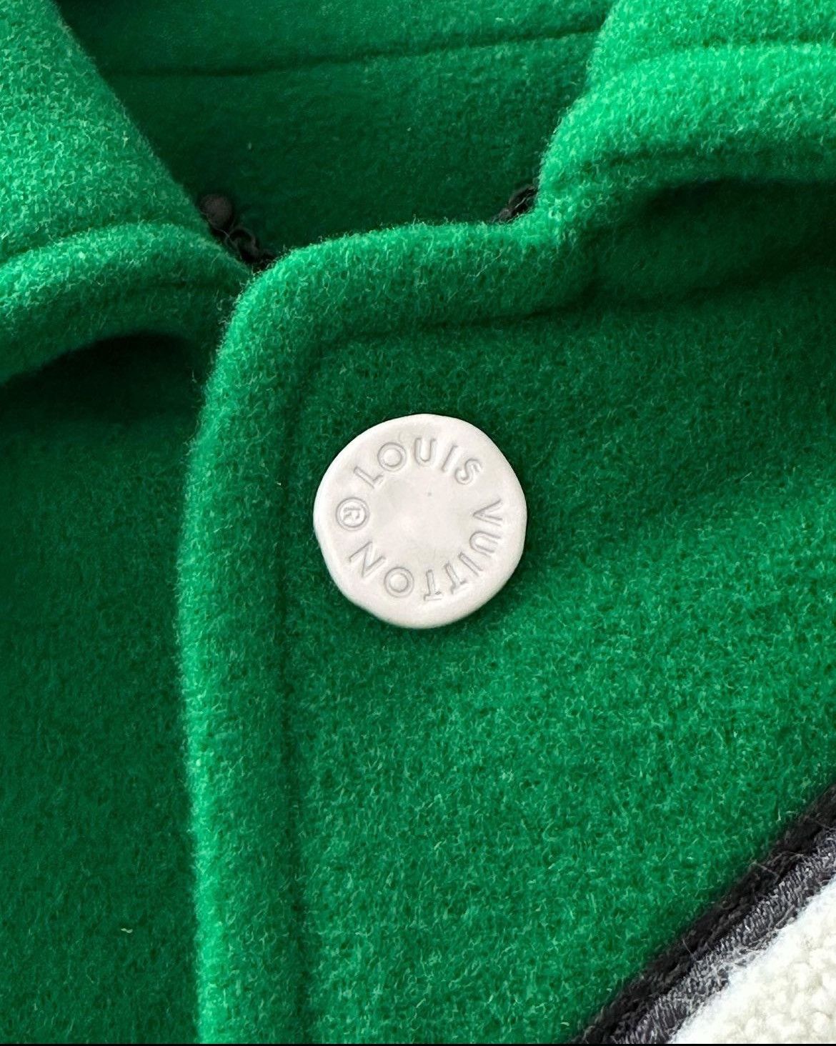 Louis Vuitton Louis Vuitton FW21 Green & White Varsity Jacket Size US M / EU 48-50 / 2 - 4 Thumbnail