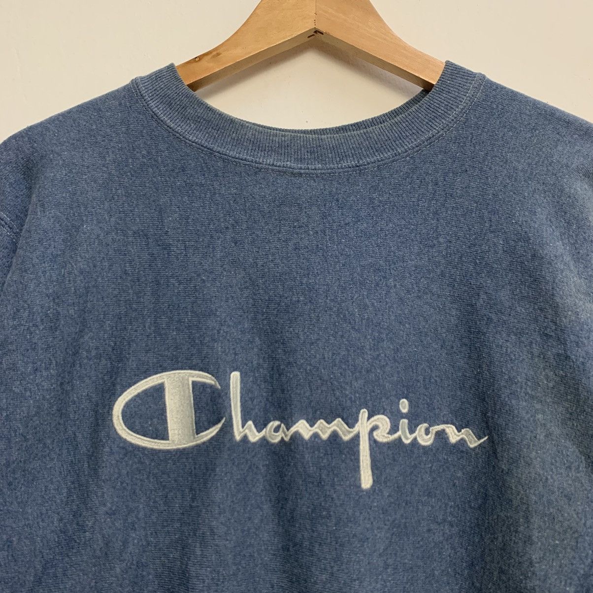 Champion Vintage Champion Reverse Weave OG Script Logo Sweatshirt Size US S / EU 44-46 / 1 - 3 Thumbnail