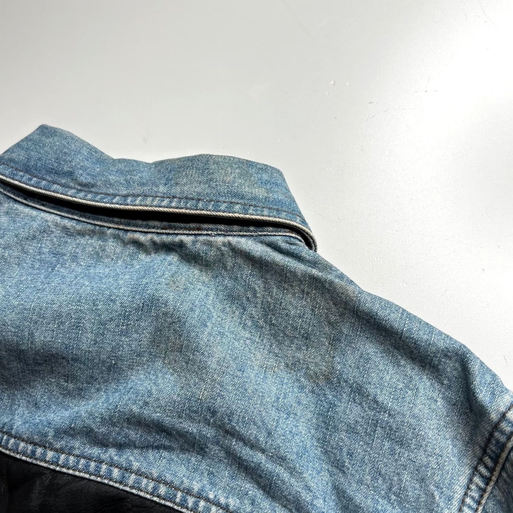 Harley Davidson Harley-Davidson Denim Jacket Blue Leather Embossed Eagle Back Medium Womens Size M / US 6-8 / IT 42-44 - 4 Thumbnail