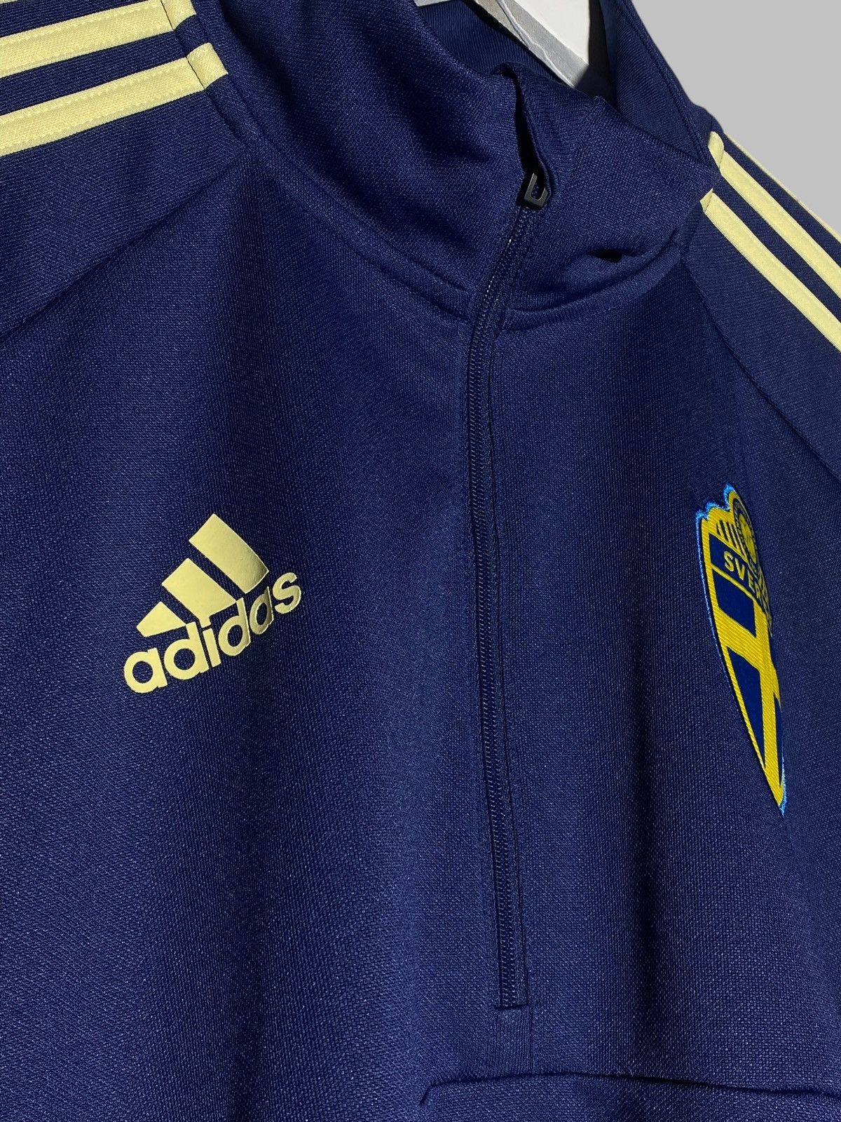 Adidas Adidas Sweden National Team Training Track Top 1/4 zip Size US L / EU 52-54 / 3 - 15 Thumbnail