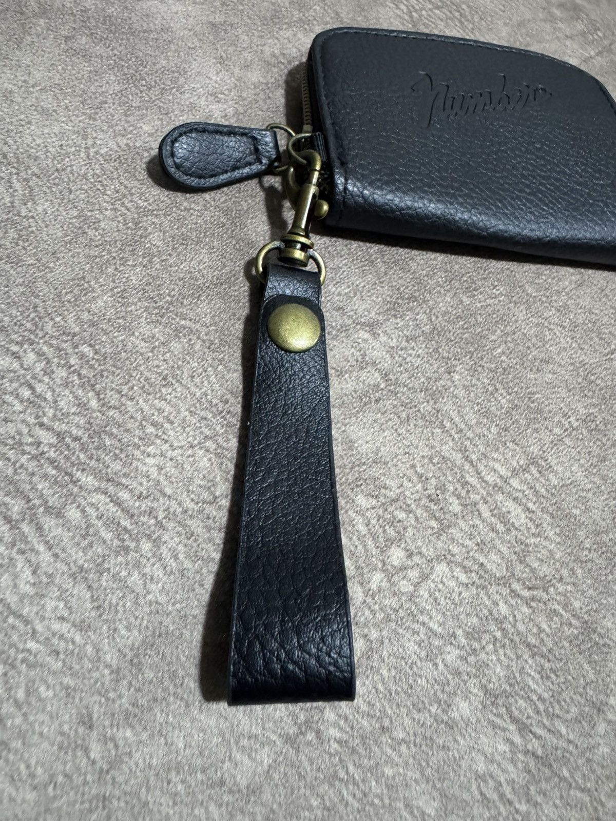 Number (N)ine Leather Logo Embossed Number (N)ine Round Zip Wallet Strap Size ONE SIZE - 3 Thumbnail