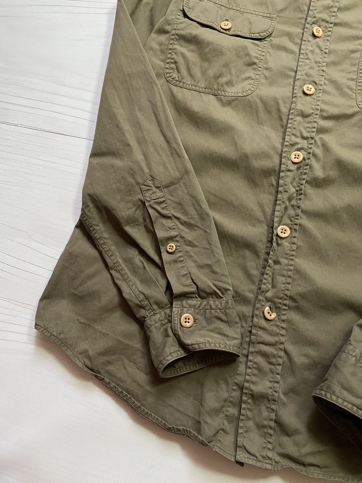 Tom Ford Tom Ford Military style two pockets cotton button up shirt Size US S / EU 44-46 / 1 - 15 Thumbnail