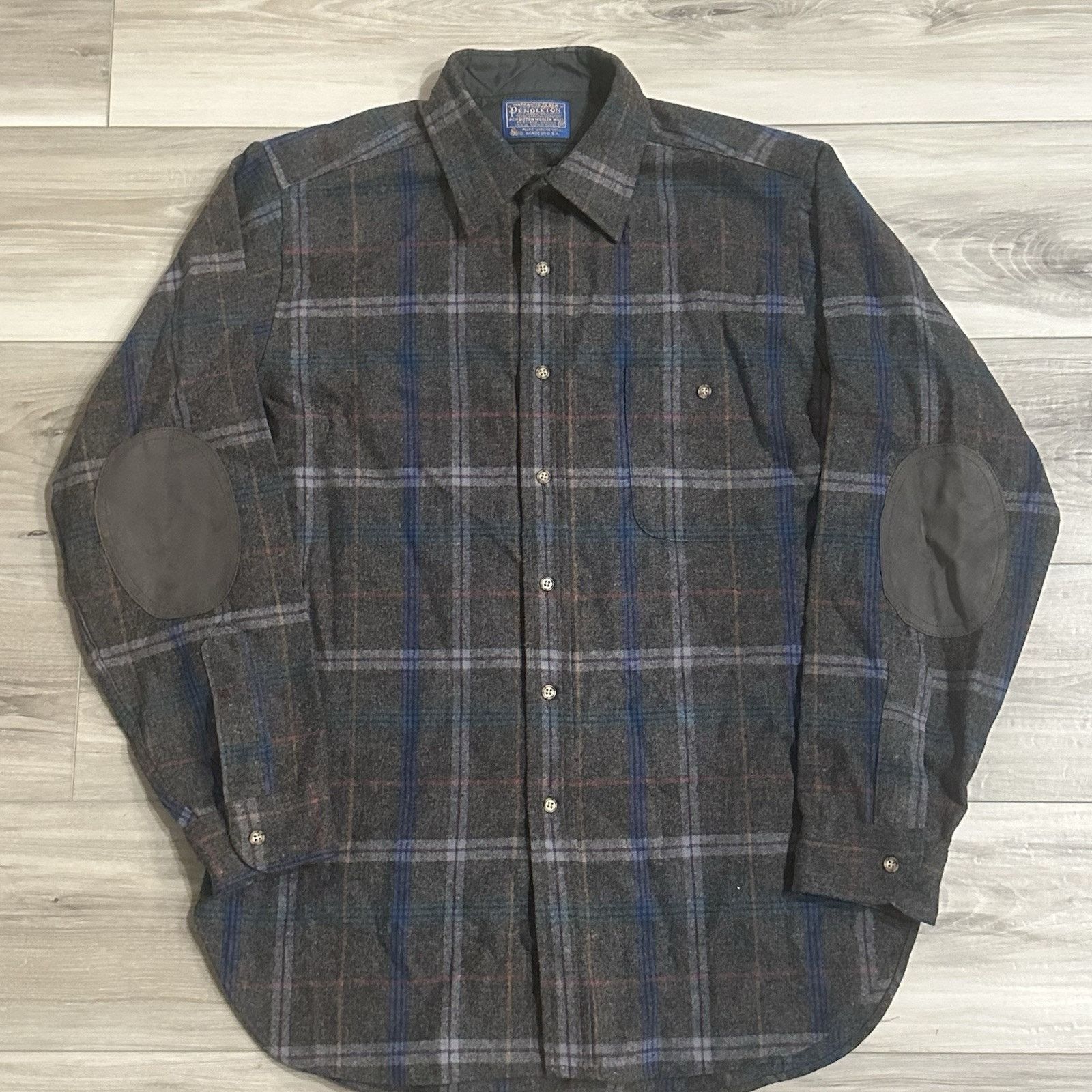 Pendleton VTG 80s Pendleton Wool Trail Shirt Grey Plaid Elbow Patch Size US M / EU 48-50 / 2 - 1 Thumbnail