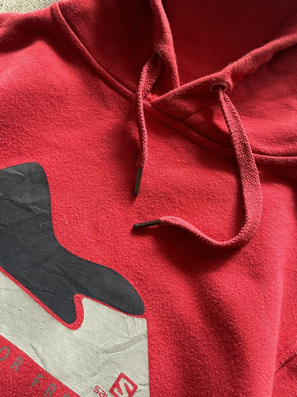 Salomon 2000s Salomon Red Boxy Hoodie Size US S / EU 44-46 / 1 - 5 Thumbnail