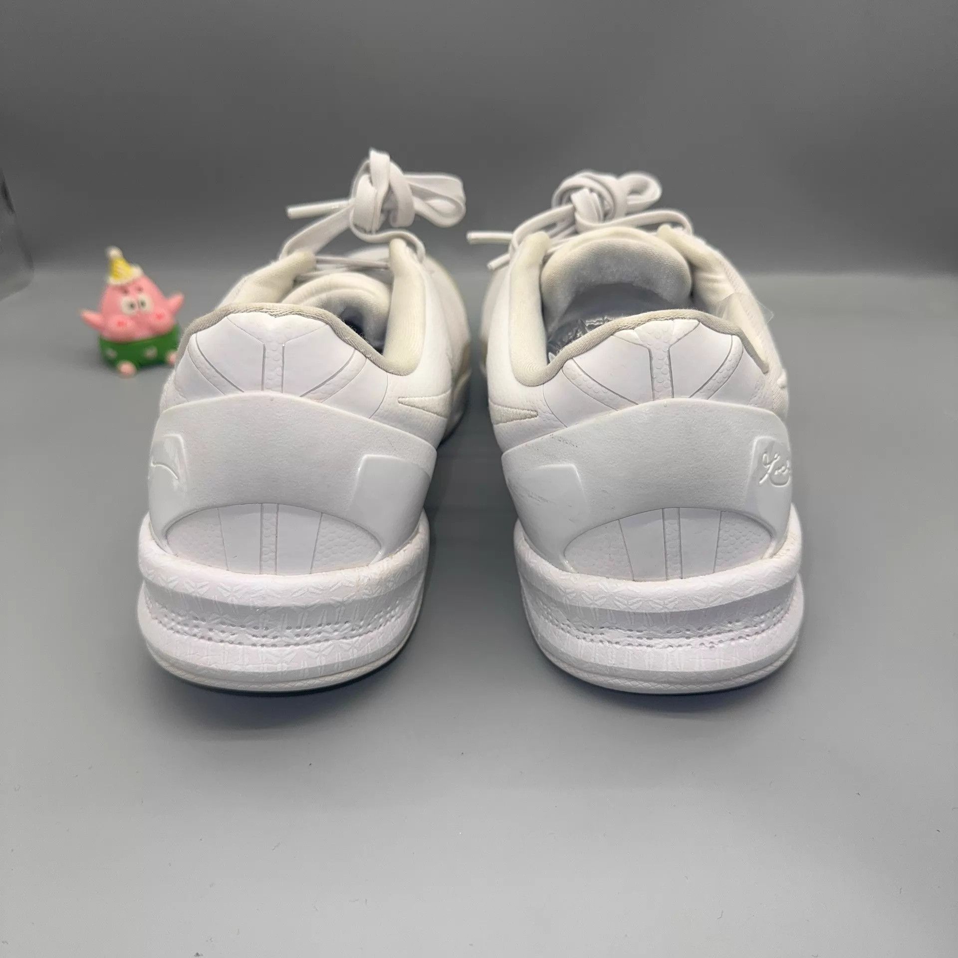 Nike Nike Kobe 8 White 44 Size US 11 / EU 44 - 3 Thumbnail