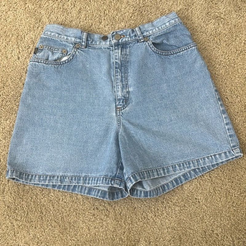 Lauren Ralph Lauren Lauren Ralph Lauren Blue Denim Shorts Womens 8 Relaxed Fit Size 30" / US 8 / IT 44 - 2 Thumbnail