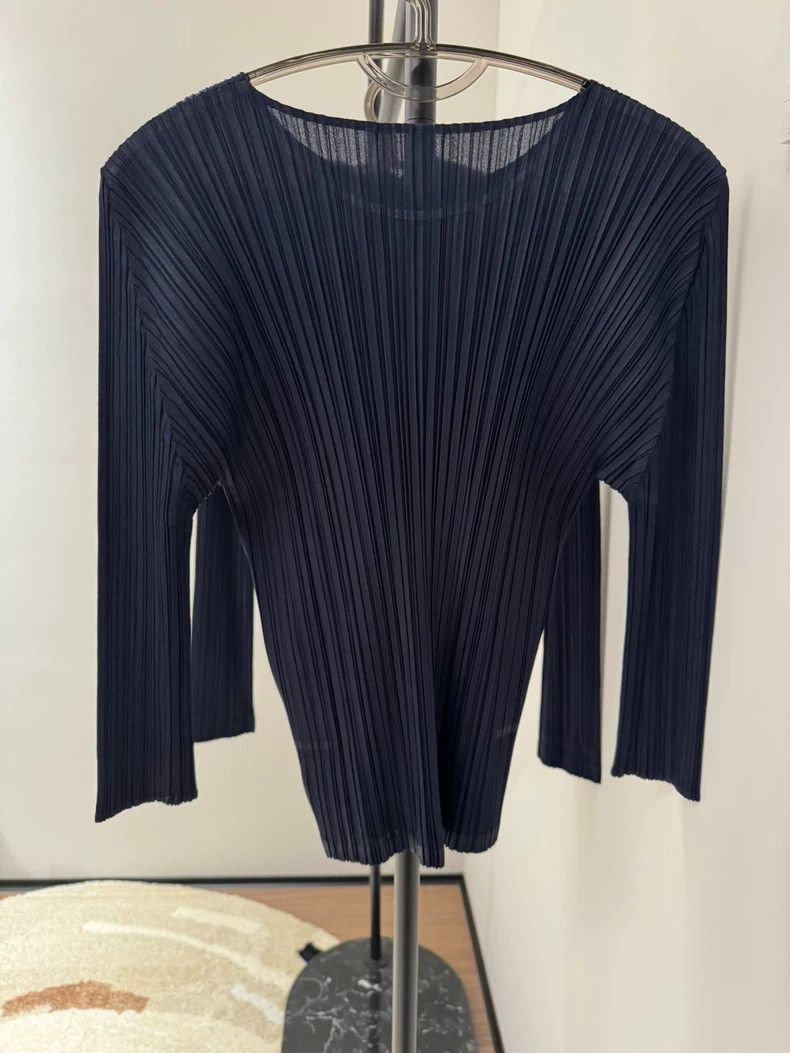 Issey Miyake issey miyake size:5 Dark blue pleated coat Size XXS / US 00 / IT 34 - 3 Thumbnail