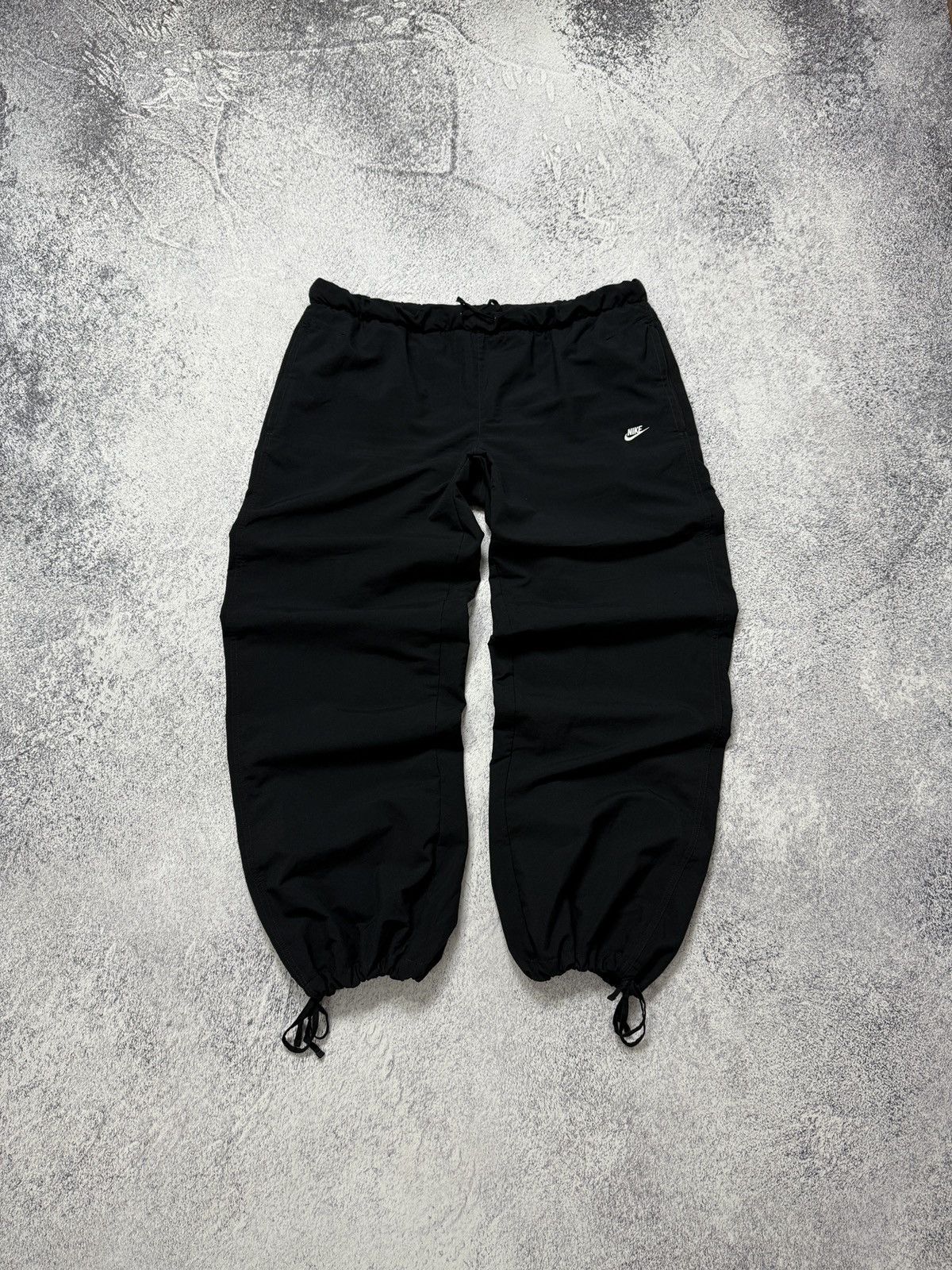 Nike Vintage Nike Swoosh Baggy Parachute Track Pants Size XL Size US 36 / EU 52 - 2 Thumbnail
