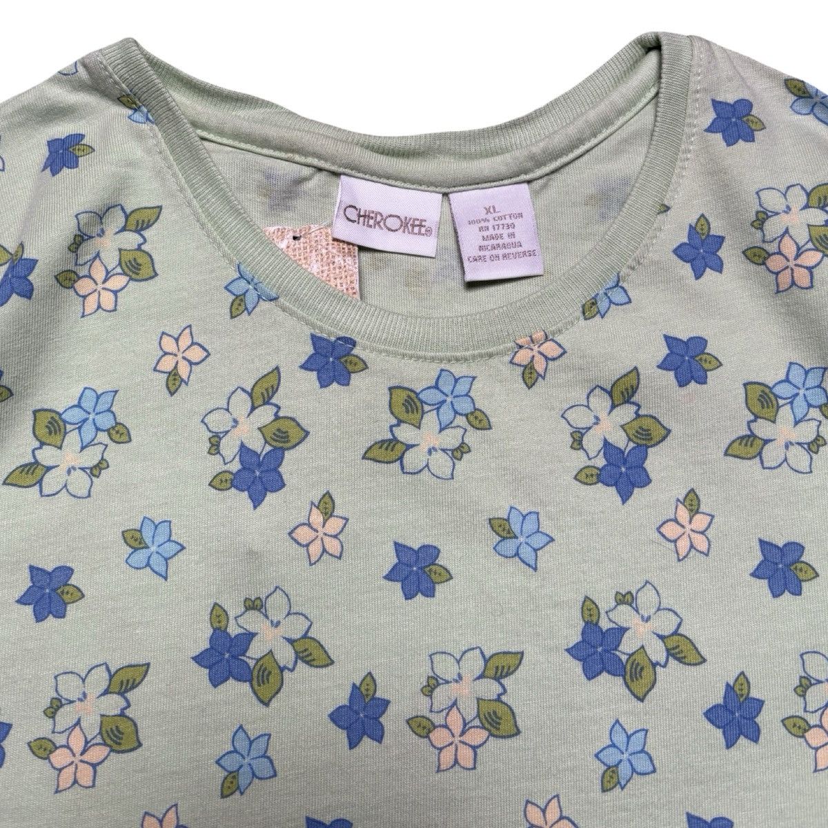 Cherokee 90s Cherokee Flower All Over Print Graphic T Shirt Basics Size XL / US 12-14 / IT 48-50 - 3 Thumbnail
