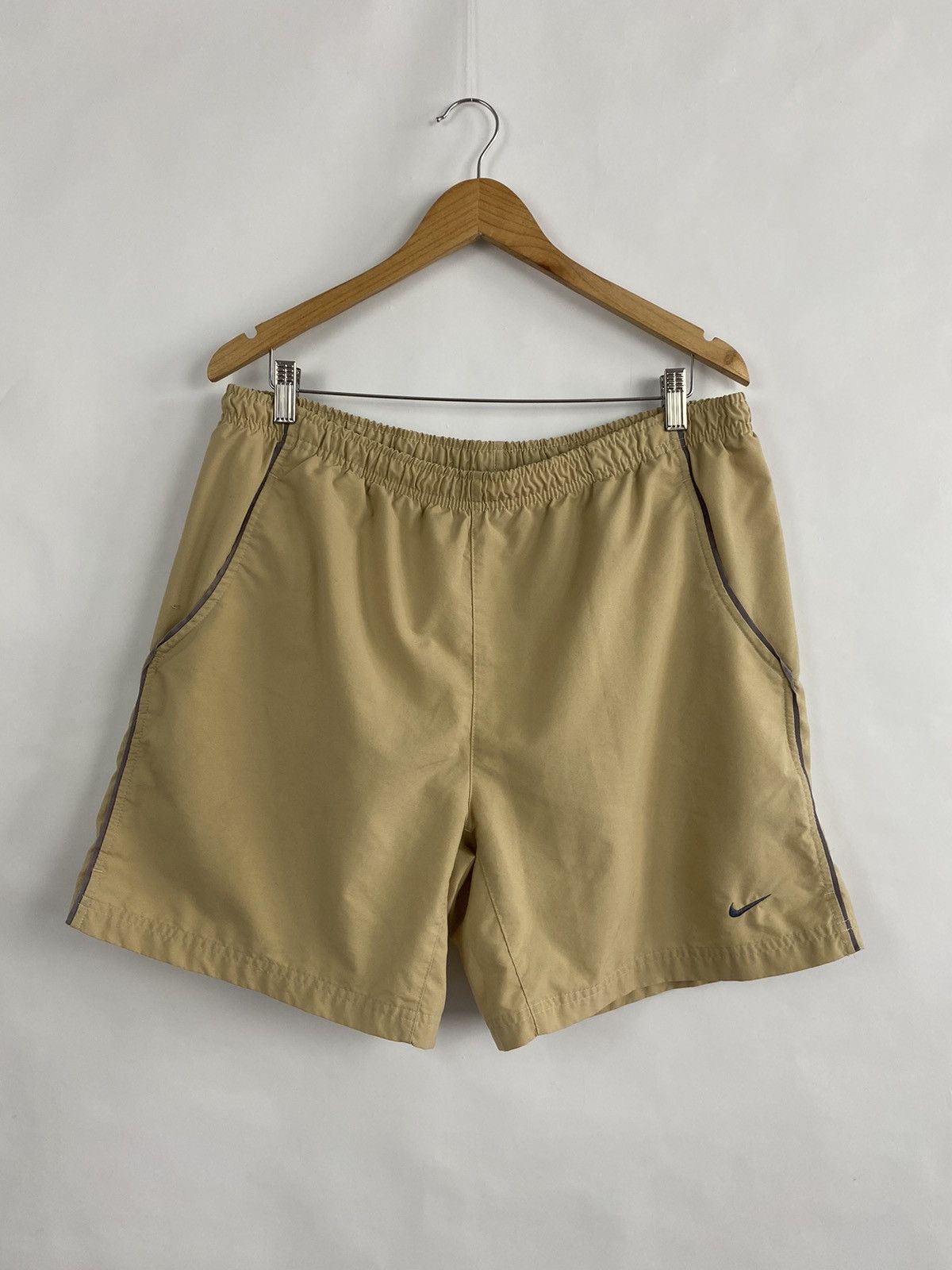 Nike 🇺🇸 Vintage 90s Nike Nylon shorts swoosh logo street wear dril Size US 34 / EU 50 - 2 Thumbnail