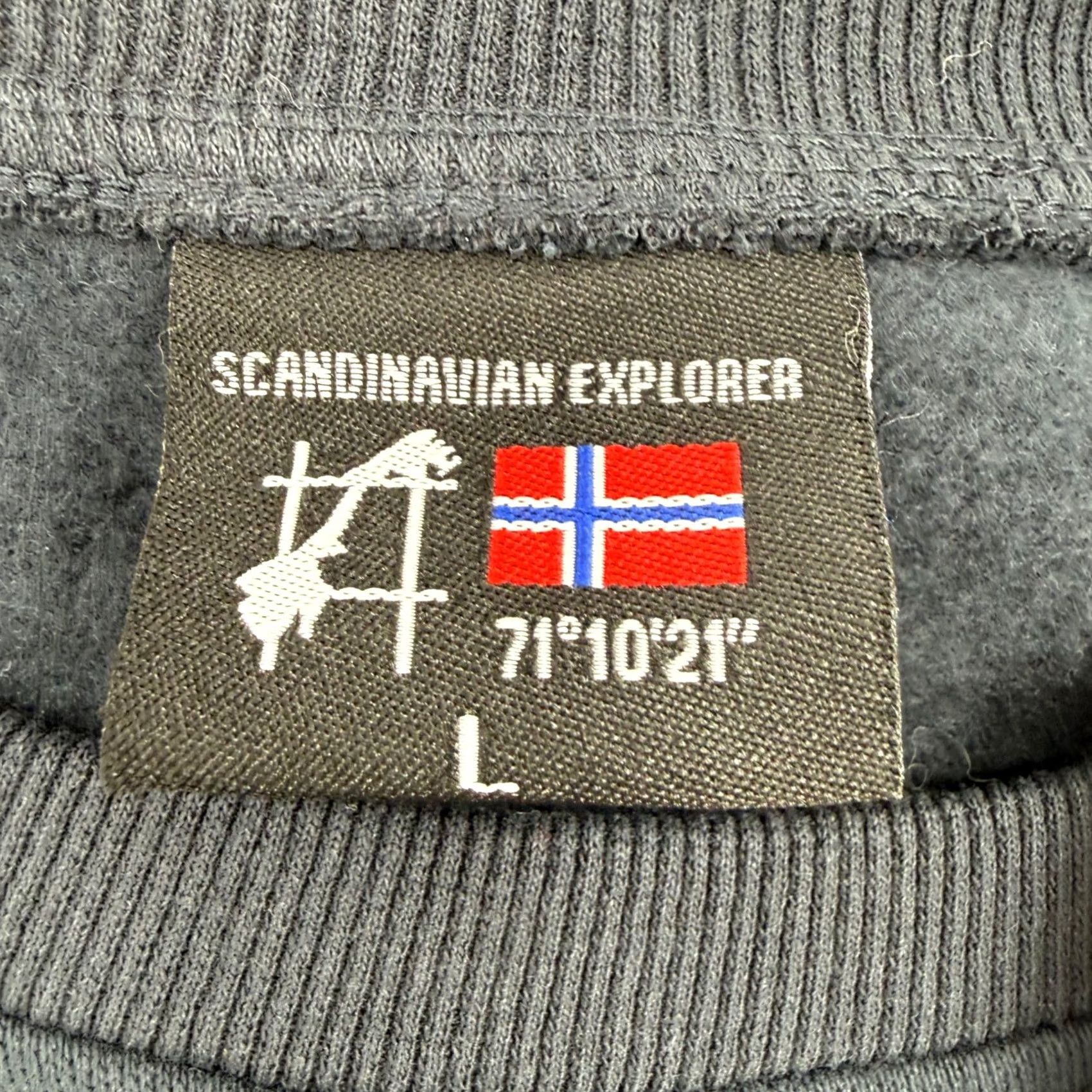 Vintage Scandinavian Explorer Sweatshirt Mens Navy Crew Neck Fleece Pullover L Size US L / EU 52-54 / 3 - 3 Thumbnail