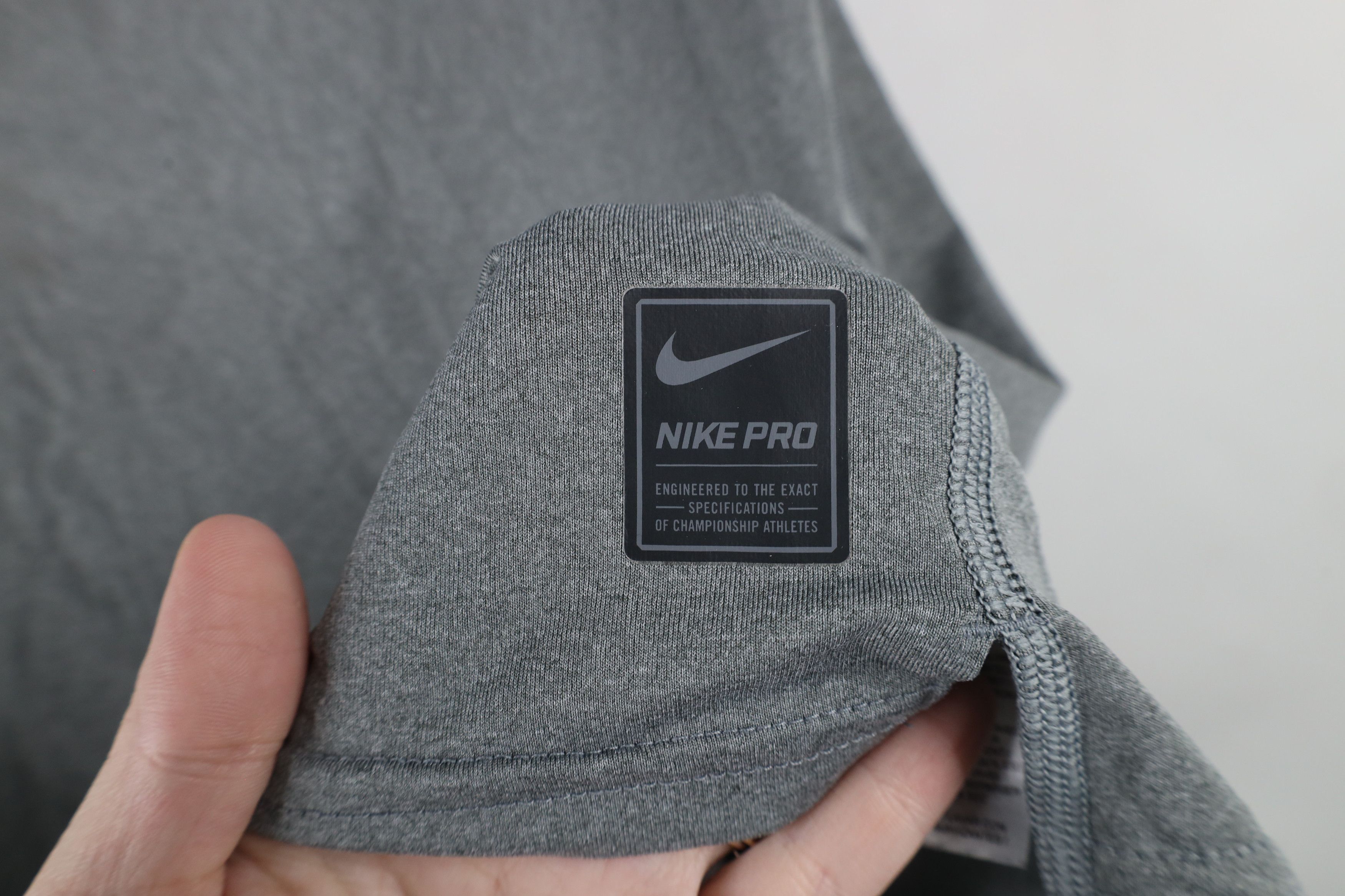 Nike × Vintage Nike Pro Compression Fitted Running Gym Training T-Shirt Size US S / EU 44-46 / 1 - 8 Thumbnail