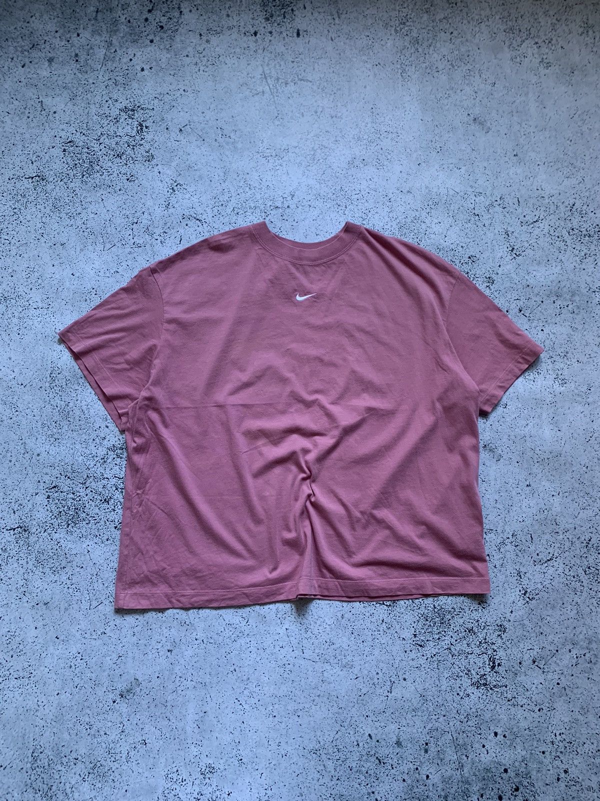Nike × Vintage Vintage Nike Center Swoosh T-Shirt Y2K Tee USA Pink Size XL Size XL / US 12-14 / IT 48-50 - 2 Thumbnail