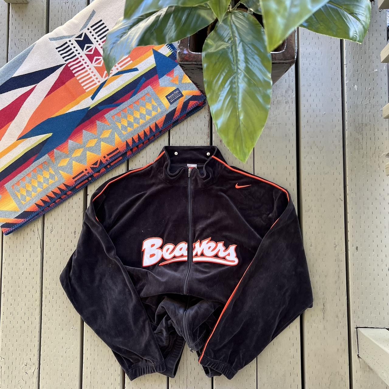 Nike Vintage Nike Oregon State Beavers Center Swoosh Sweater Size US XXL / EU 58 / 5 - 4 Thumbnail