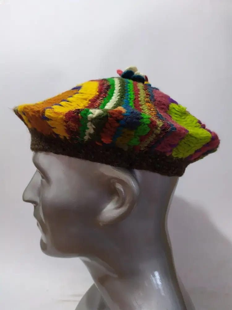 Other Unknown Multicolour Classic Beret Hats Nice design Size ONE SIZE - 1 Thumbnail