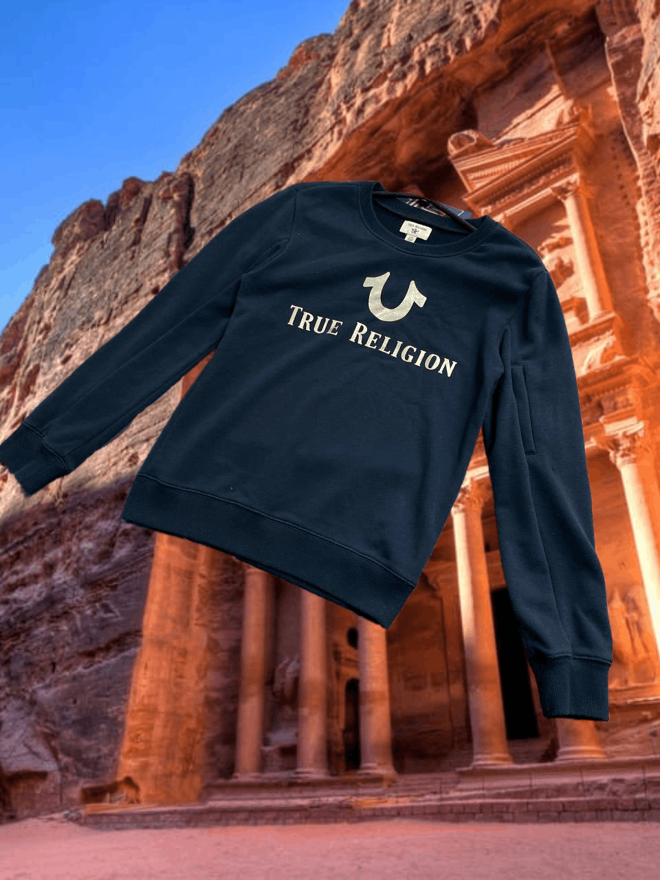 True Religion Y2K streetwear Vintage Sweaters True Religion big logo Size US L / EU 52-54 / 3 - 1 Thumbnail