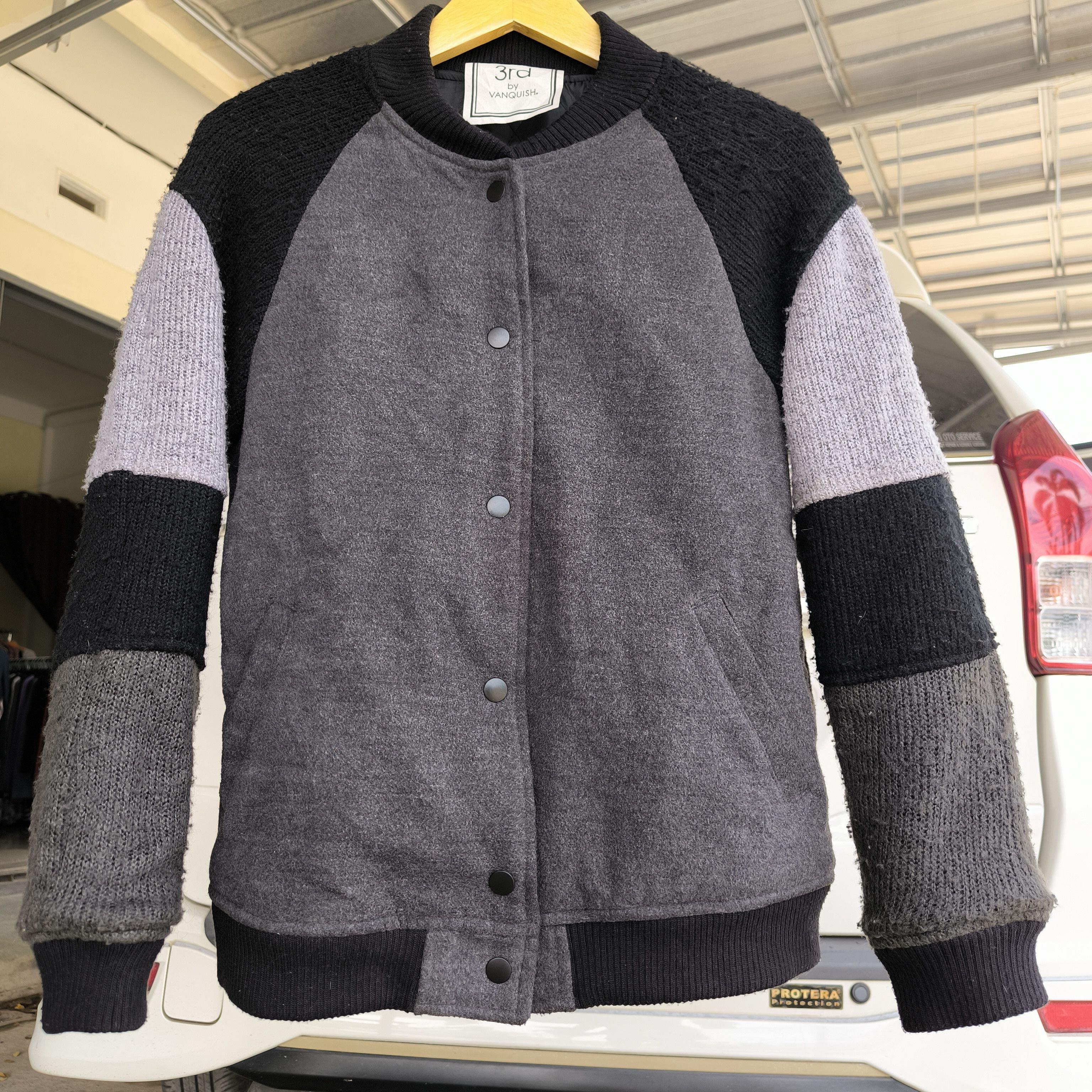 Vanquish Vintage Vanquish bomber wool jacket Size US S / EU 44-46 / 1 - 2 Thumbnail
