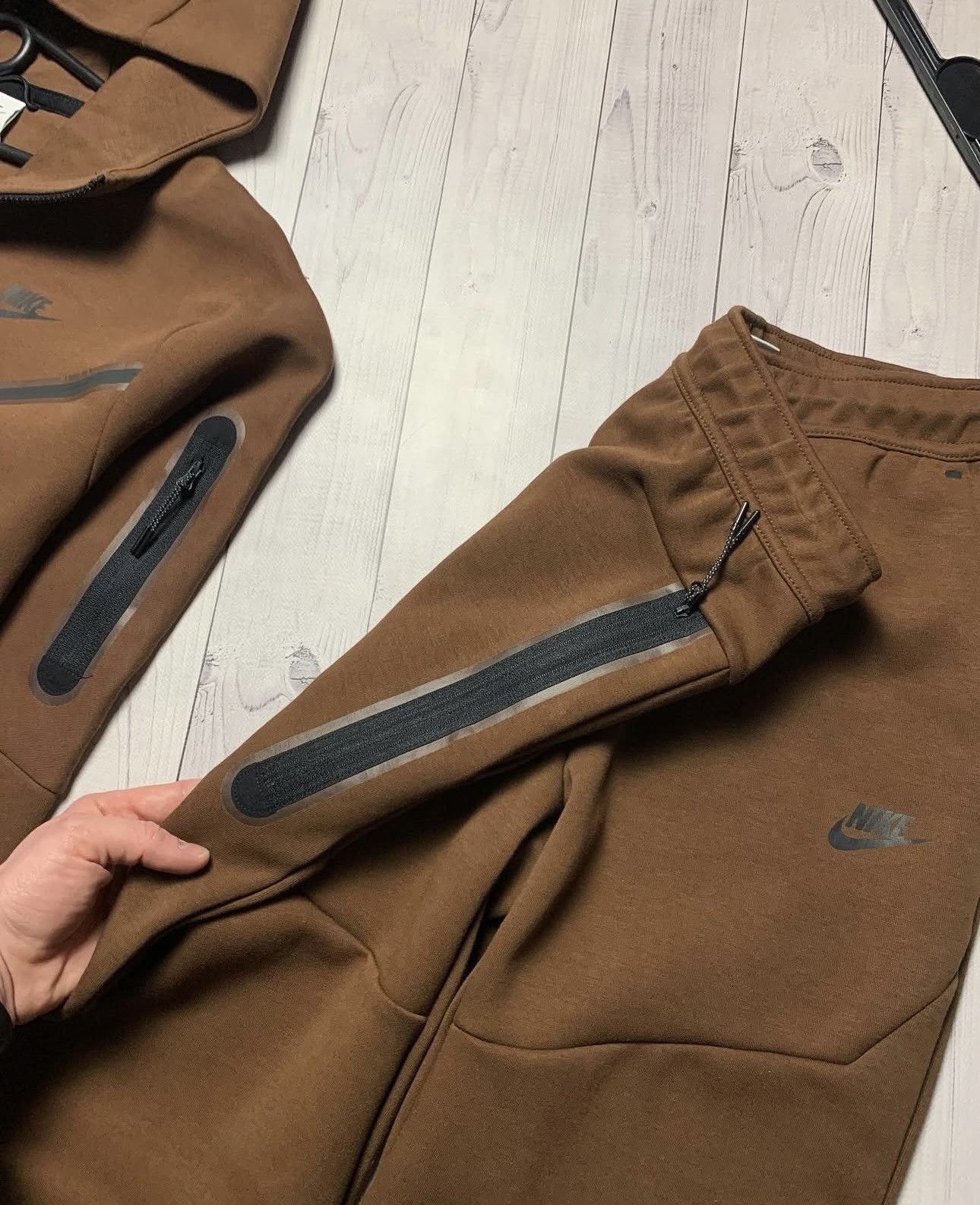 Nike Nike Tech fleece track suit drill brown size L Size US L / EU 52-54 / 3 - 4 Thumbnail