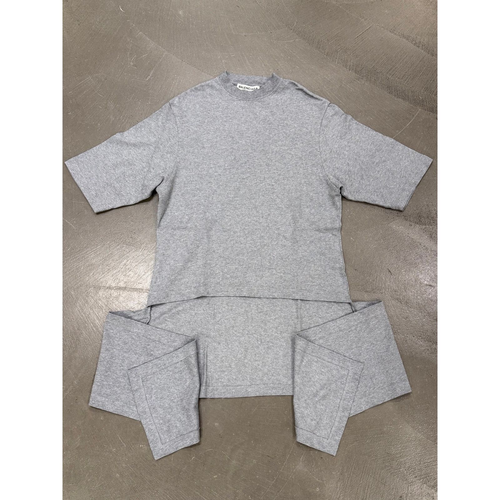Balenciaga 2016 Balenciaga deconstructed irregular t-shirt Size US XS / EU 42 / 0 - 1 Thumbnail