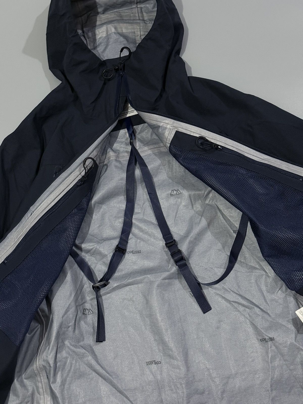 CMF Outdoor Garment Comfy Outdoor Garment Co Exist Size US L / EU 52-54 / 3 - 7 Thumbnail