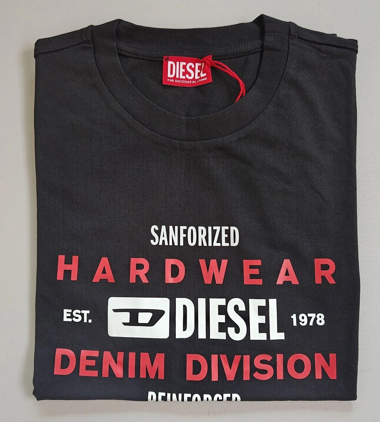 DIESEL Black Tshirt with Hardwear Denim Division print T4193