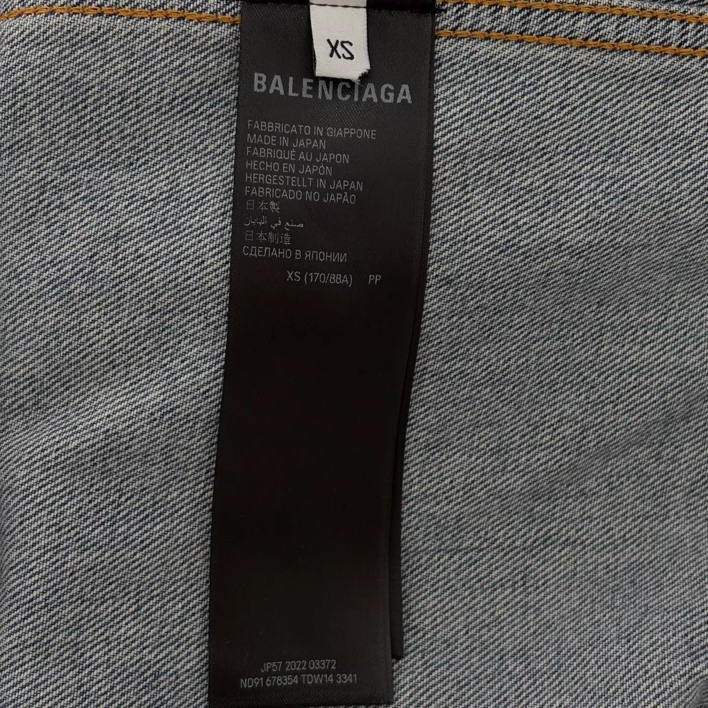 Balenciaga Balenciaga BLCG BB Graffiti Logo Blue Denim Jacket XS BNWT Size US XS / EU 42 / 0 - 3 Thumbnail