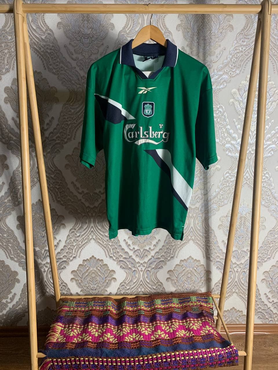 Reebok Vintage Reebok FC Liverpool England Soccer Jersey Retro Size US L / EU 52-54 / 3 - 1 Thumbnail