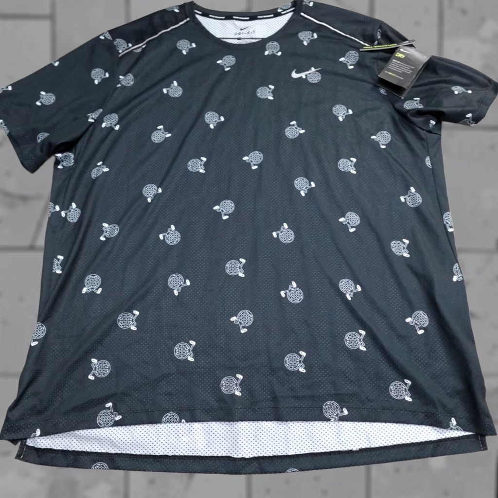 Nike Nike Running Shirt 2XL Black Dri-Fit Miler Wild Run Reflective Trim New Men Shirt 2XL Black Reflective Nike Dri-FIT Shirts Mens Size US XXL / EU 58 / 5 - 1 Thumbnail