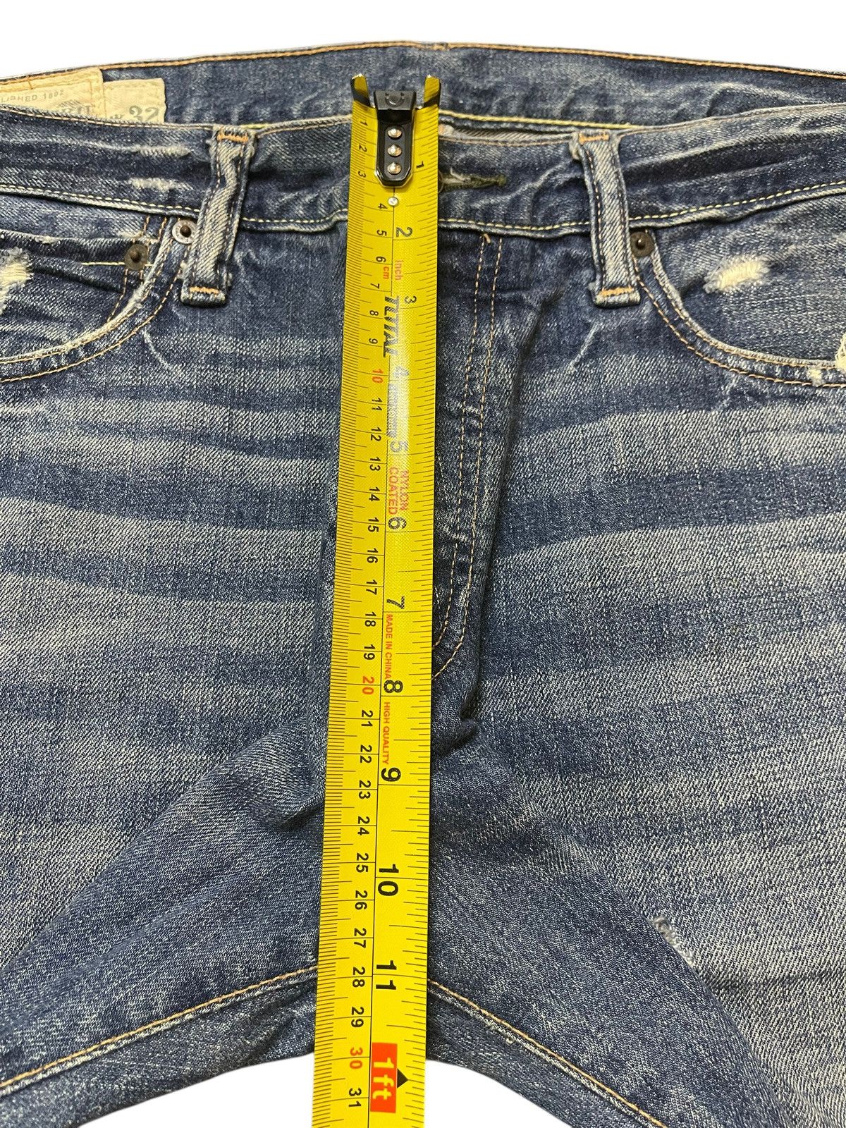 Abercrombie & Fitch Vintage Abercrombie & Fitch Blue Wash Distressed Baggy Jeans Size US 35 - 15 Thumbnail