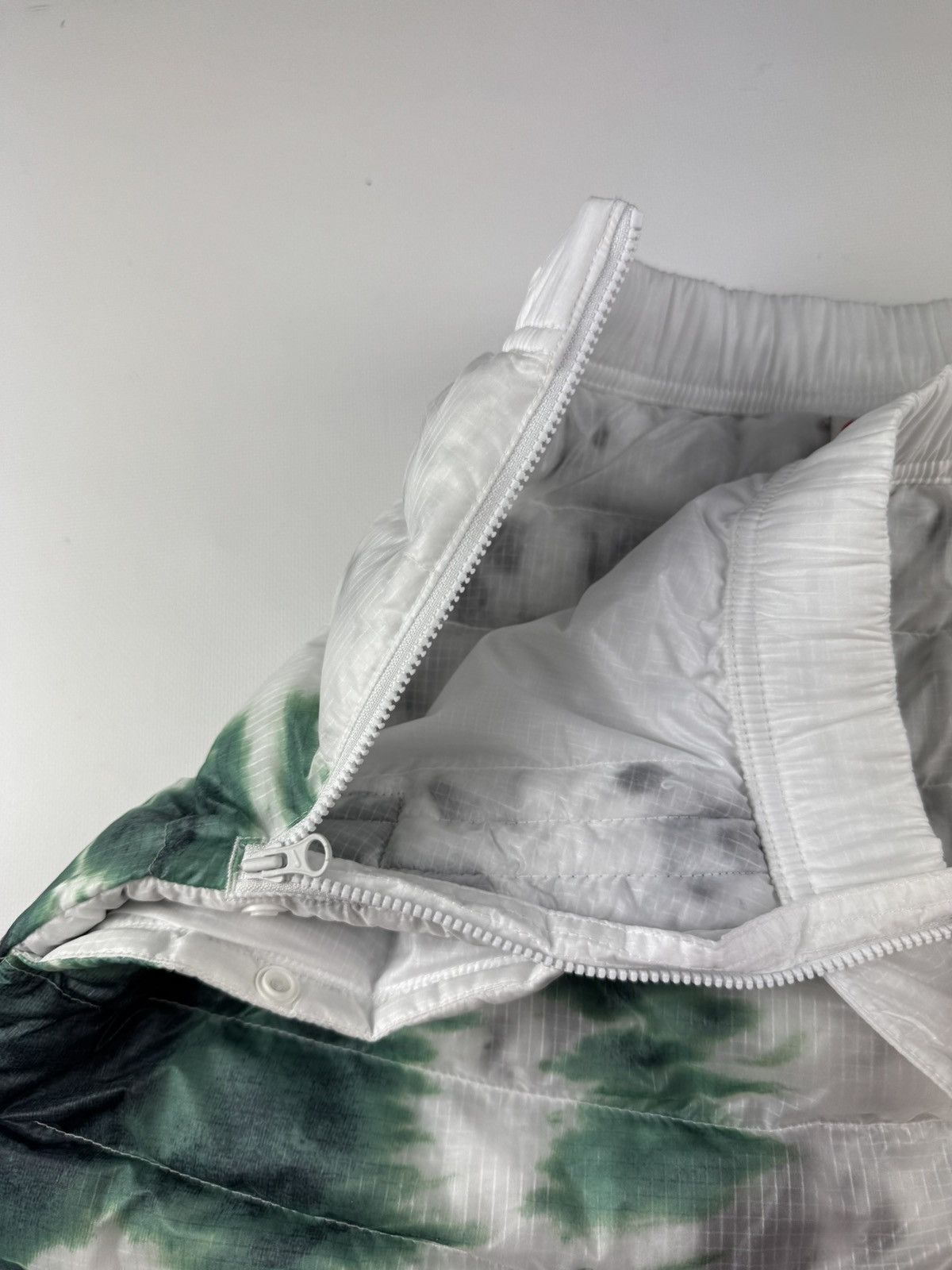 Nike × Stussy Nike Stussy Insulated Skirt White/Gorge Green Size 32" / US 10 / IT 46 - 10 Thumbnail