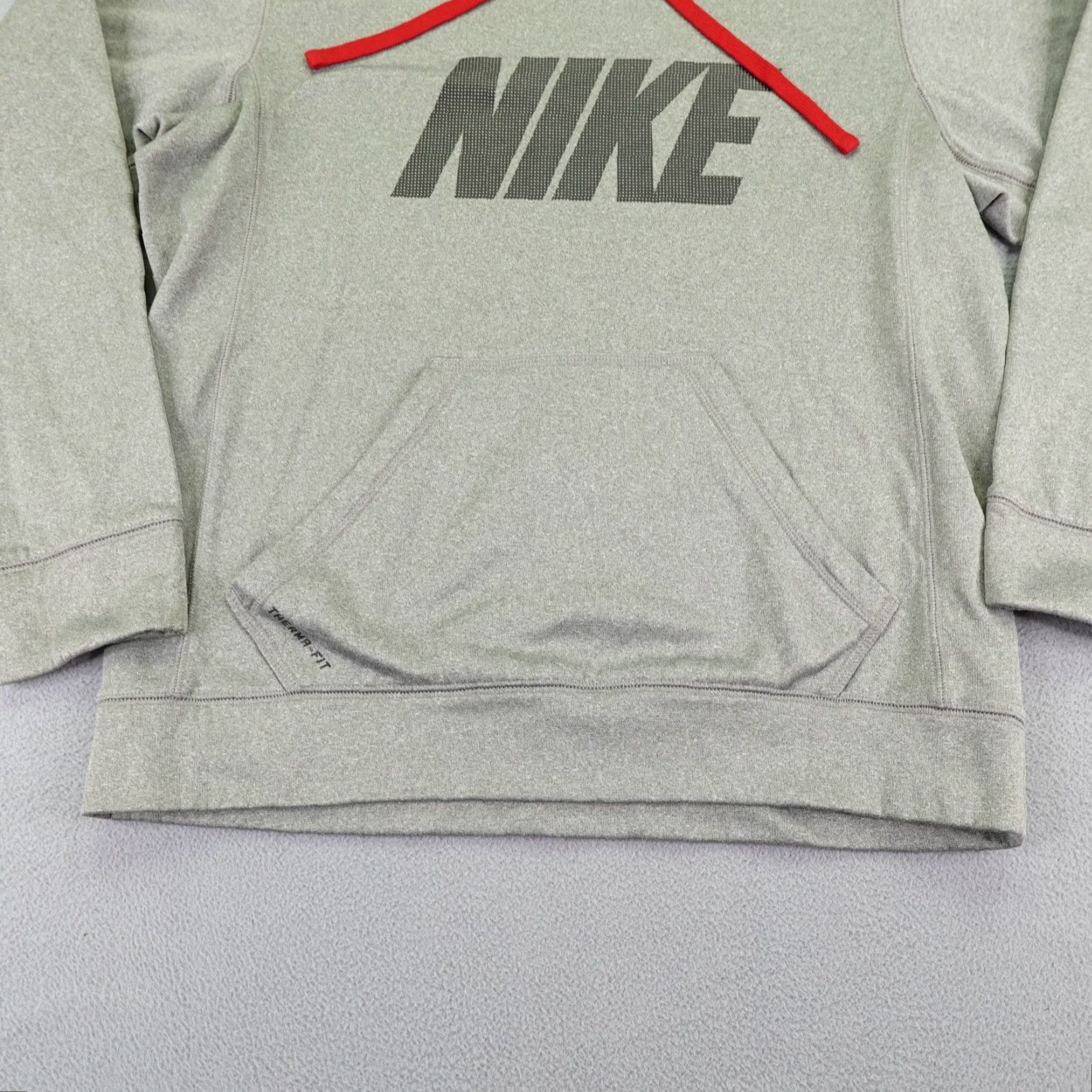 Nike Nike Hoodie Mens Small Gray Therma Fit Pullover Sweatshirt Logo Size US S / EU 44-46 / 1 - 4 Thumbnail