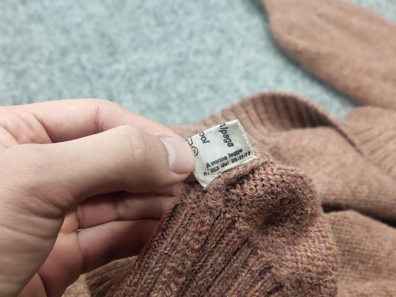 Rare Valstar Milano Vintage Crew check Alpaca Knit Sweater