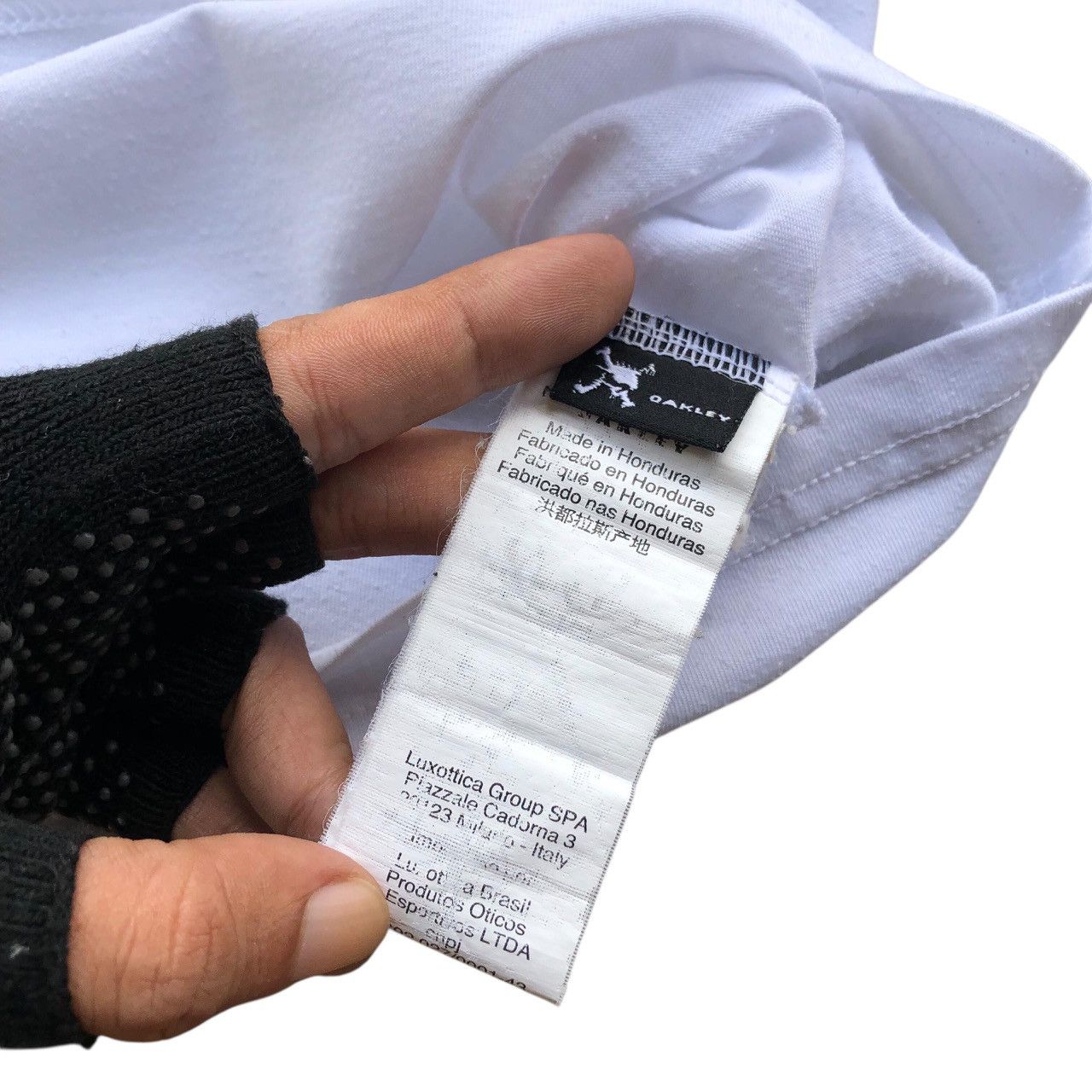 Oakley Vintage OAKLEY tee Size US XL / EU 56 / 4 - 4 Thumbnail