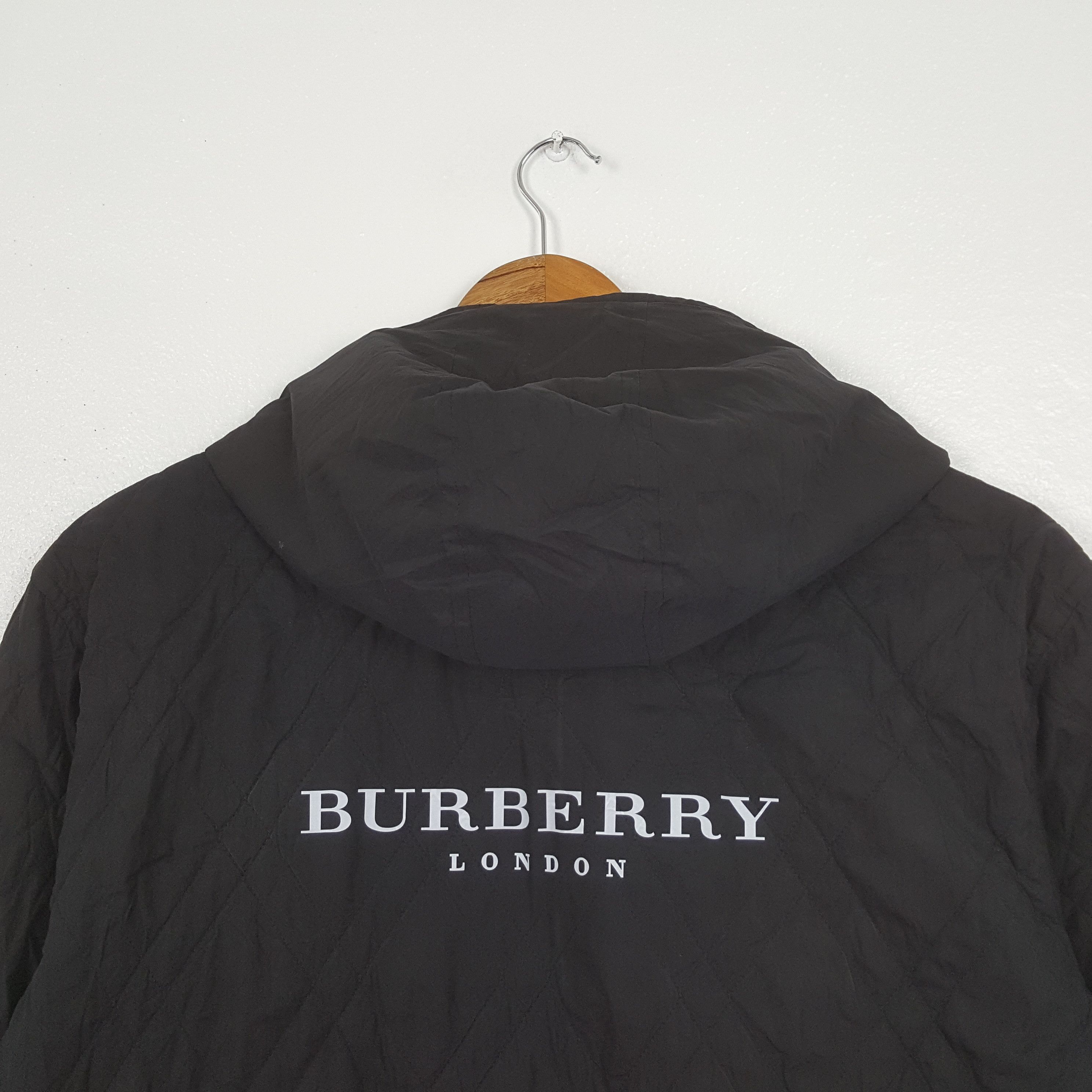 Burberry Vintage Burberry London Fashion Brand Jacket C323N13 Size US L / EU 52-54 / 3 - 2 Thumbnail