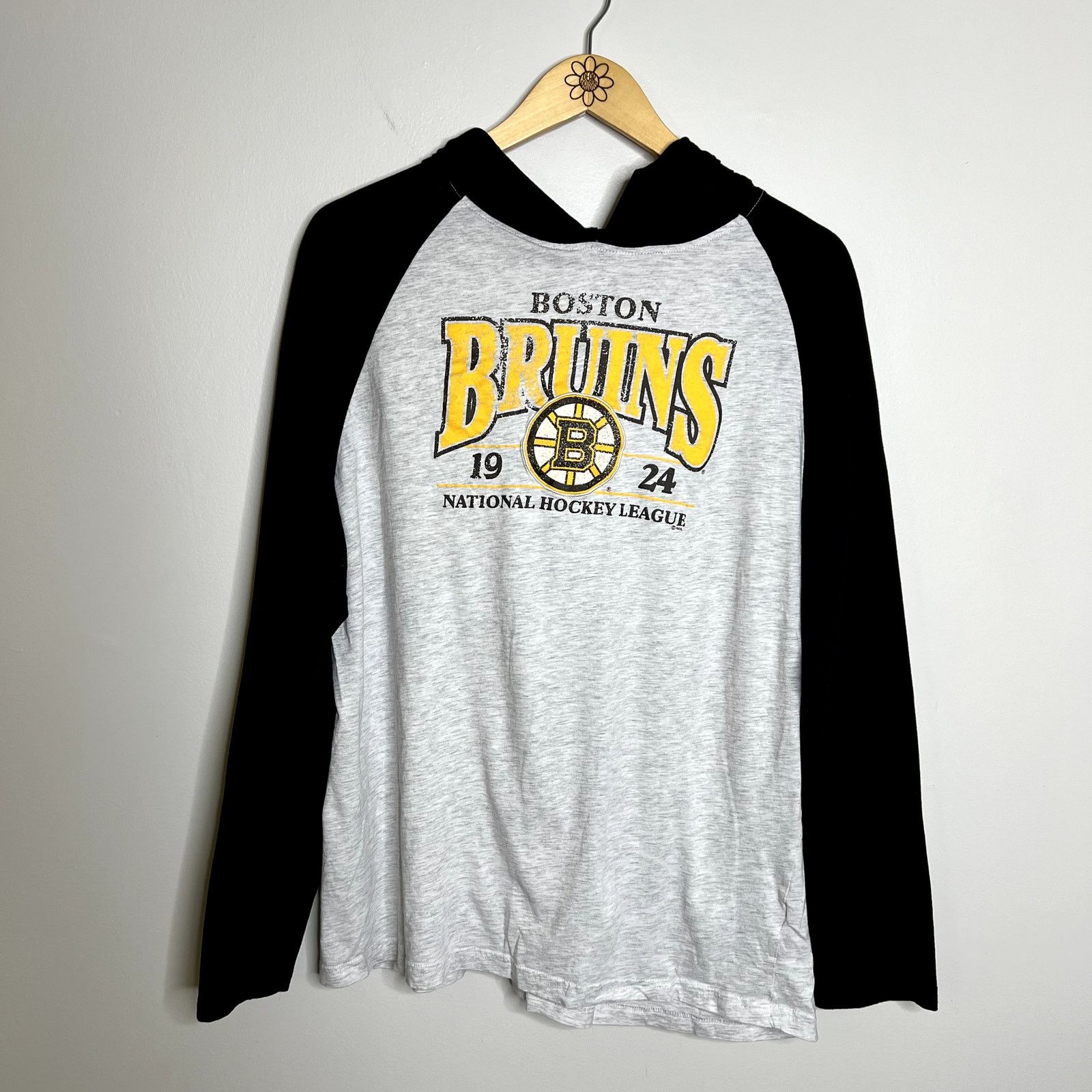 NHL Boston Bruins Logo Long Sleeve Baseball Hooded Shirt Size US XL / EU 56 / 4 - 5 Thumbnail