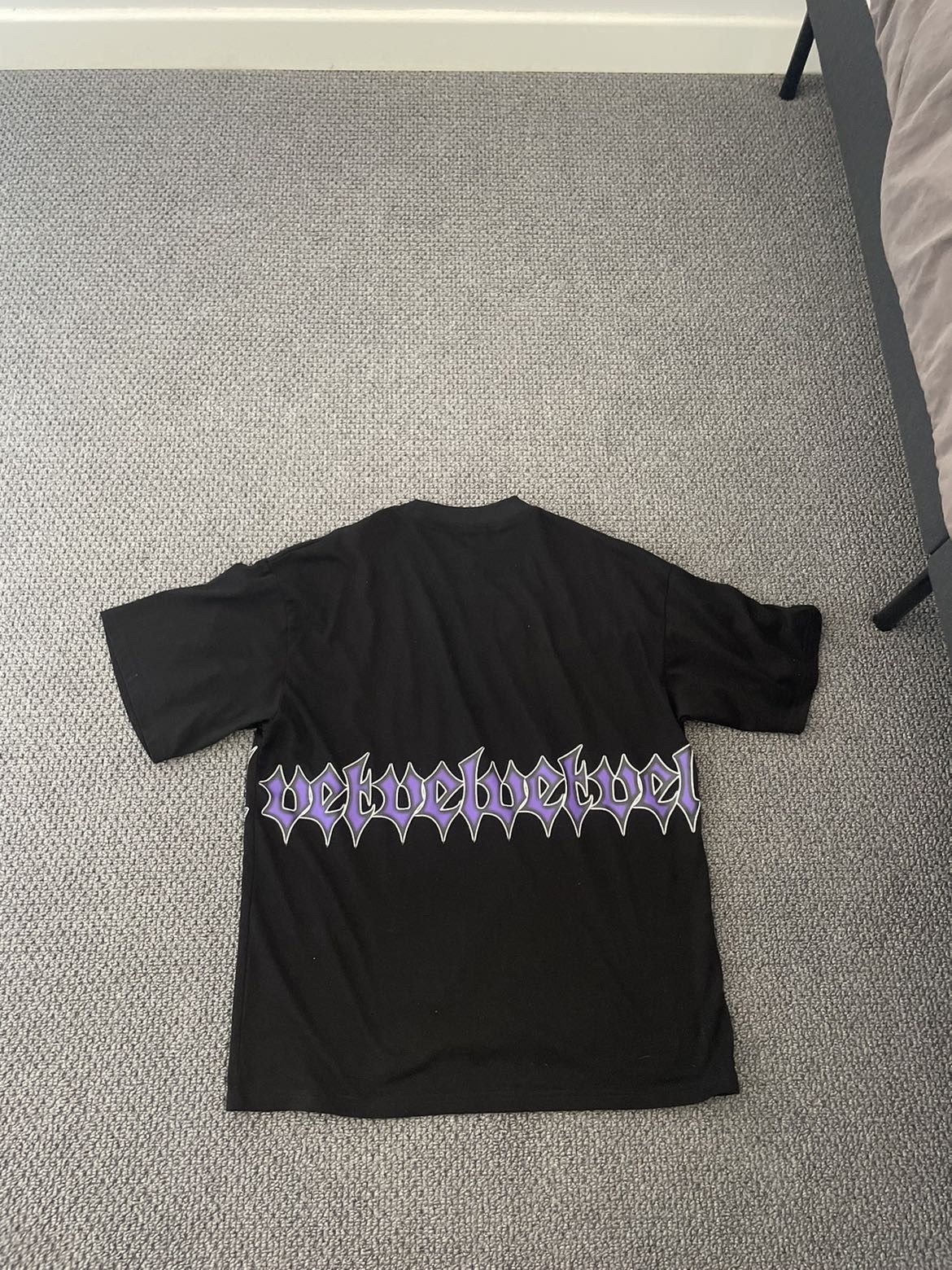 Velvet velvet T shirt Size US L / EU 52-54 / 3 - 2 Thumbnail