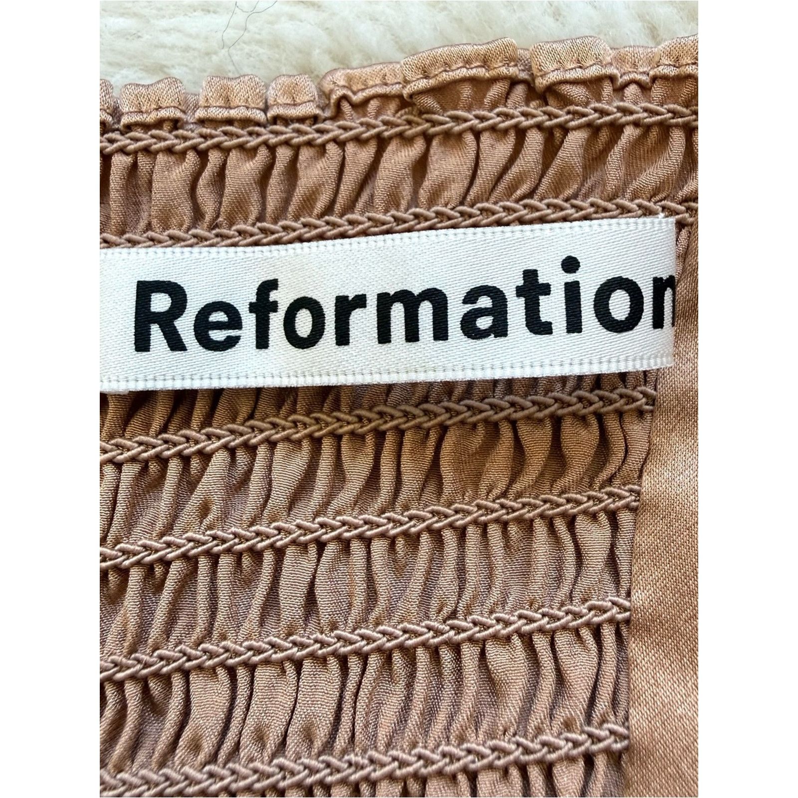Reformation NEW!!! Reformation mini gold silk dress size 6 US Size M / US 6-8 / IT 42-44 - 8 Thumbnail