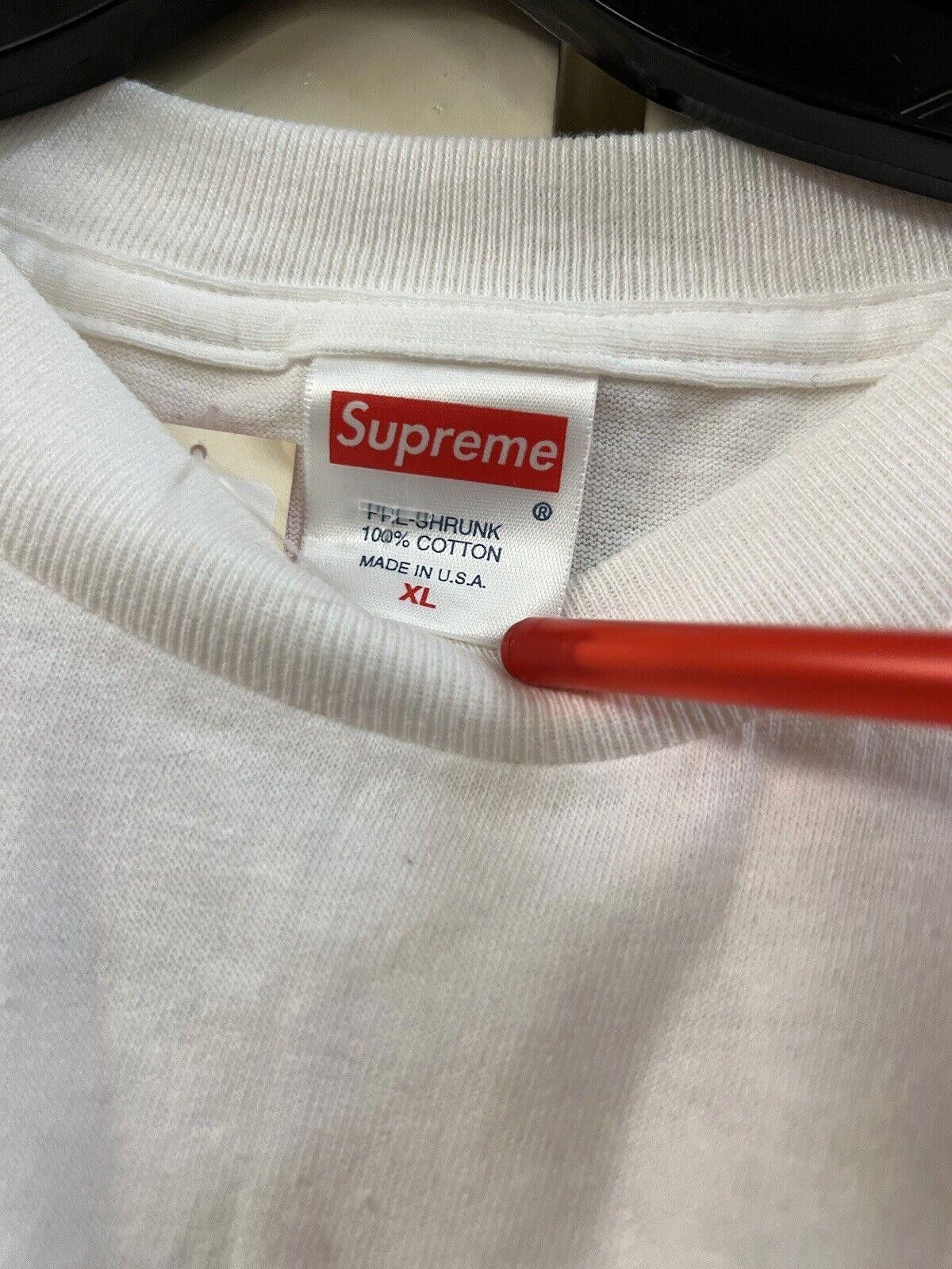 Supreme 2001 Supreme Protest Tee Carabinieri Carlo Giuliani XL Size US XL / EU 56 / 4 - 7 Thumbnail