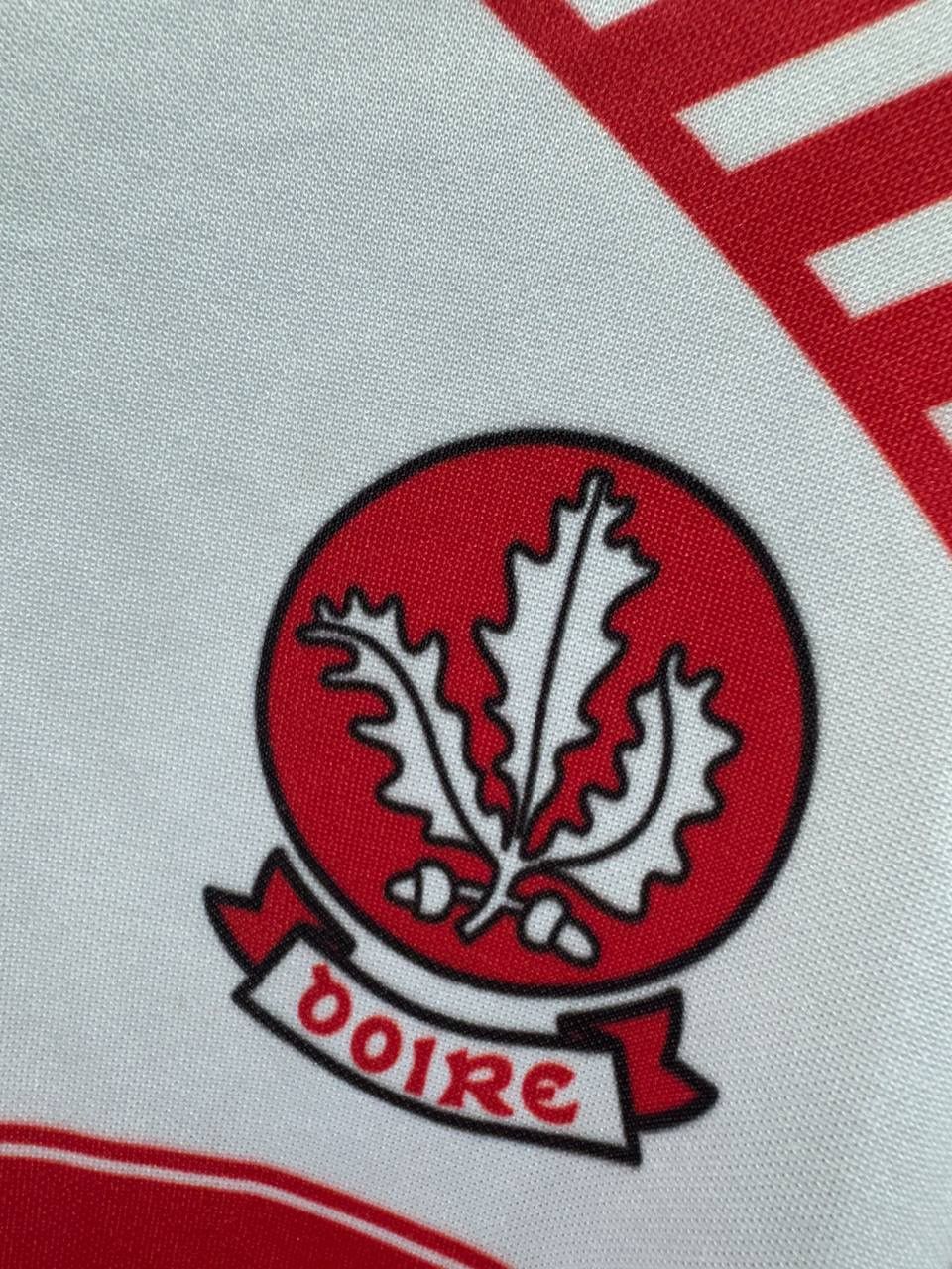 O'Neill GAELIC FOOTBALL GAA DERRY FOOTBALL SHIRT JERSEY O'NEILLS Size US S / EU 44-46 / 1 - 2 Thumbnail