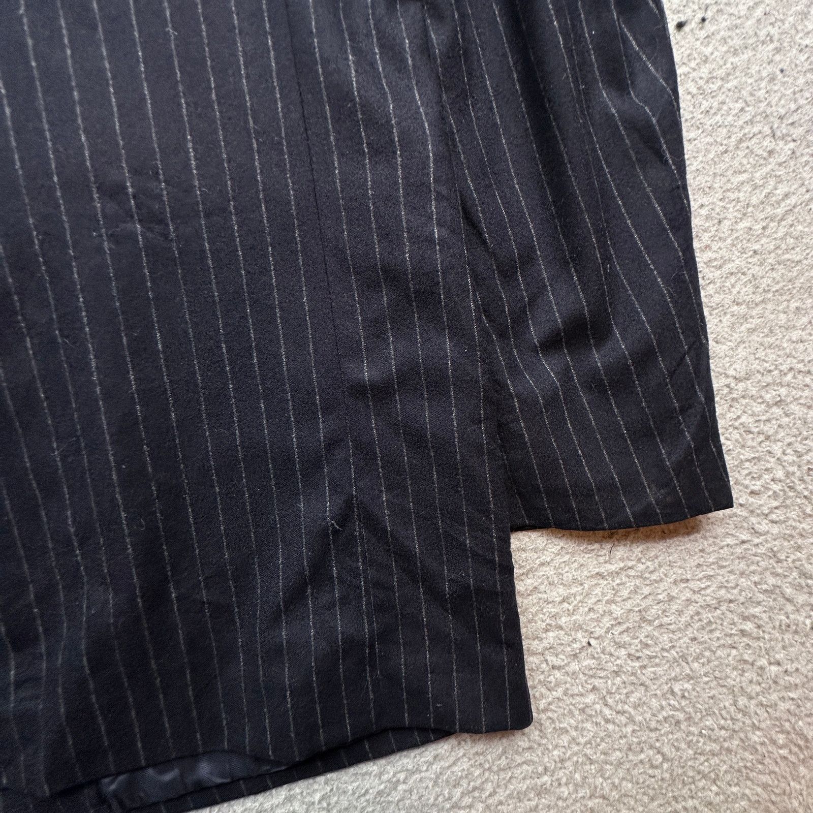 Brooks Brothers Brooks Brothers Pinstripe Wool Jacket 42 Long Navy Italy Size US L / EU 52-54 / 3 - 5 Thumbnail