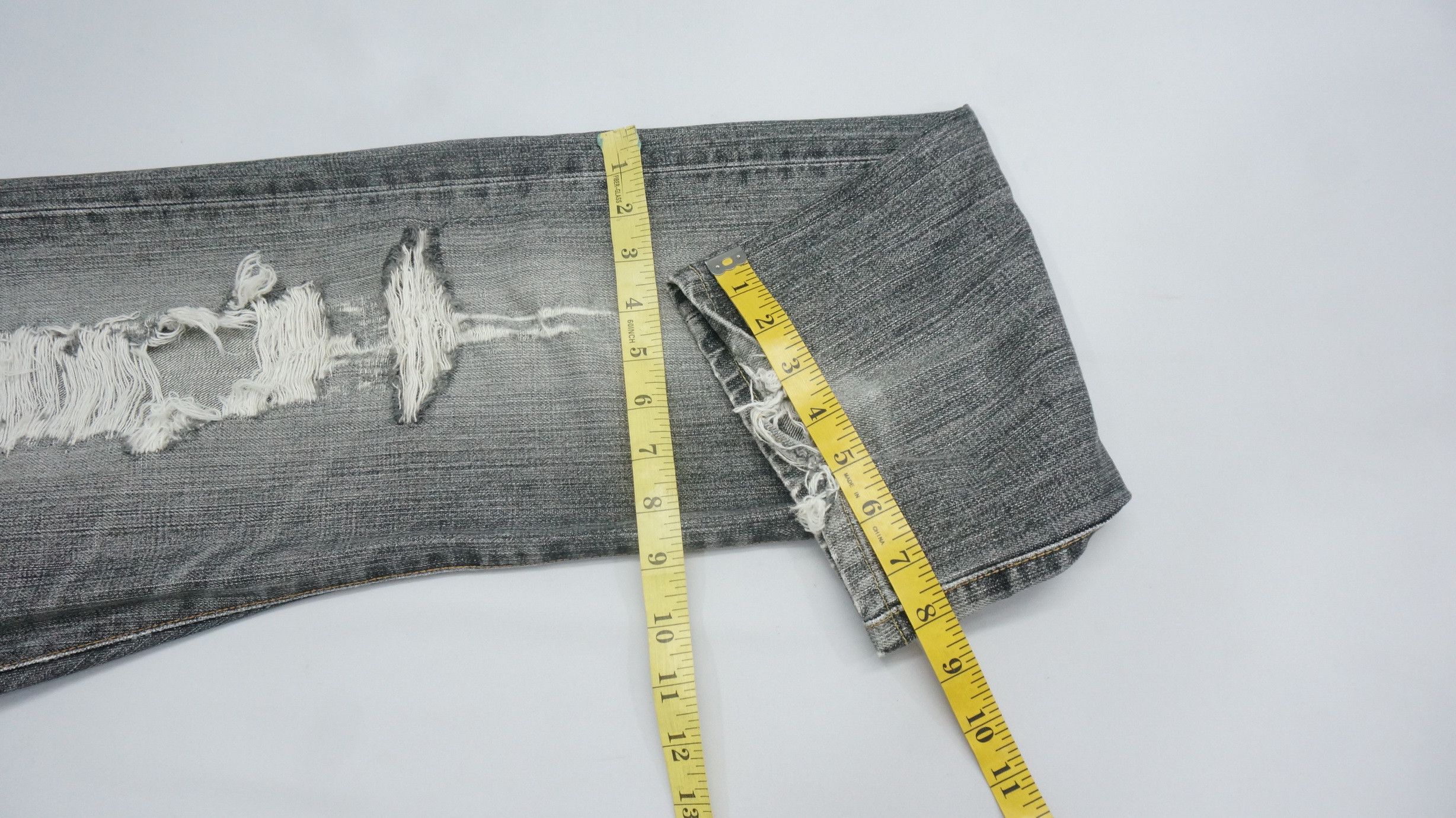 Edwin 🔥 EDWIN XV Vintage Distressed Ripped Jeans Size US 31 - 15 Thumbnail