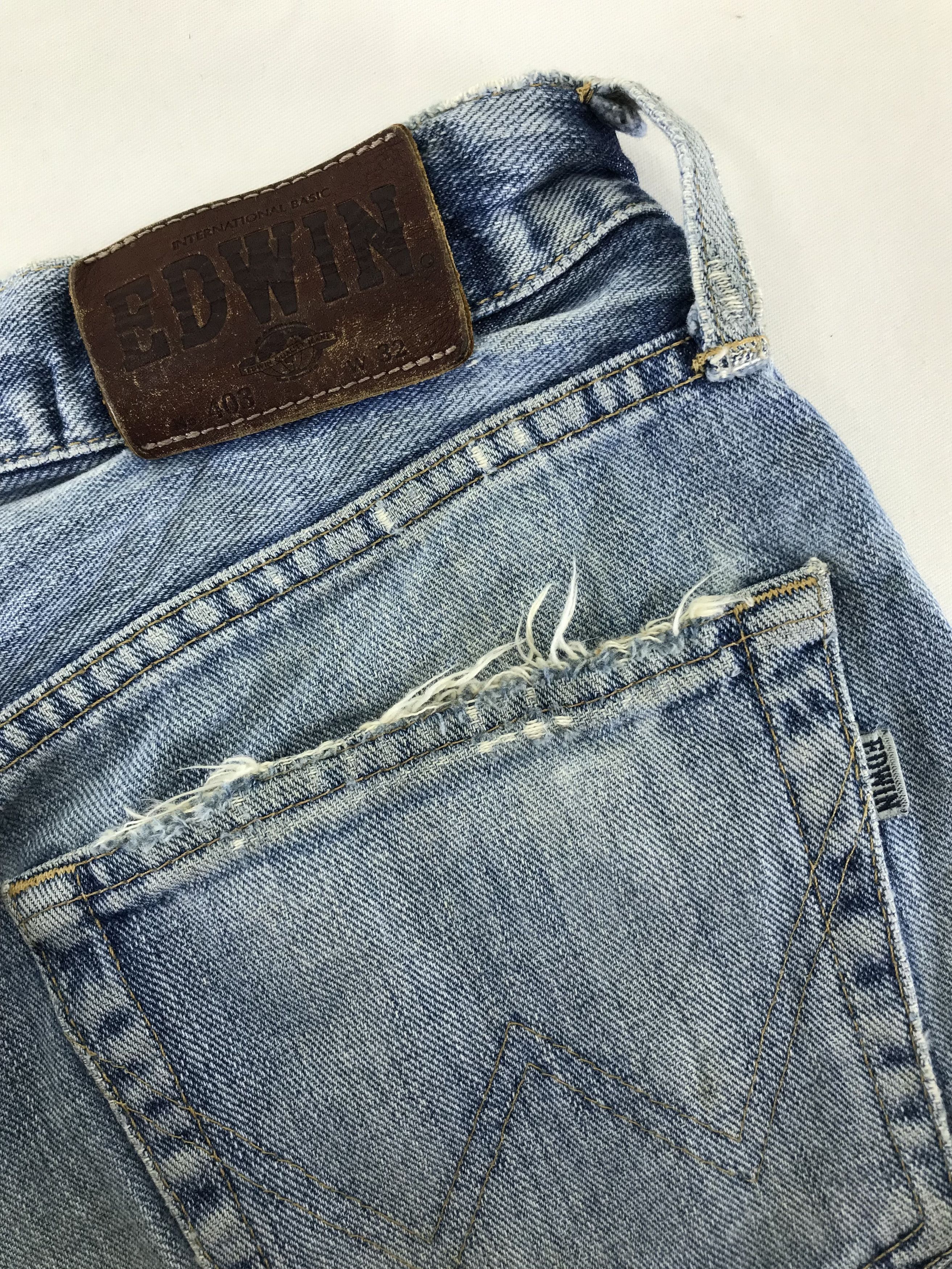 Edwin Vintage Edwin 403 Light Wash Distressed Jeans Size US 30 / EU 46 - 12 Thumbnail