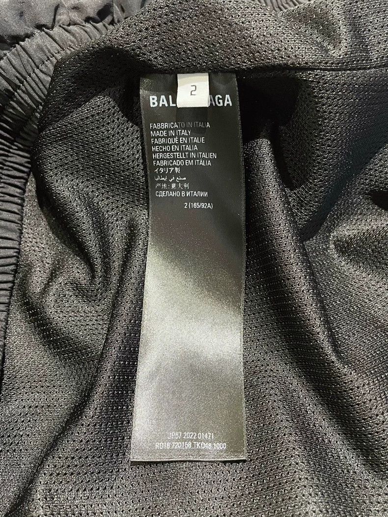 Balenciaga Balenciaga 3B Small Logo Hooded Zip-Up Windbreaker Size US M / EU 48-50 / 2 - 5 Thumbnail